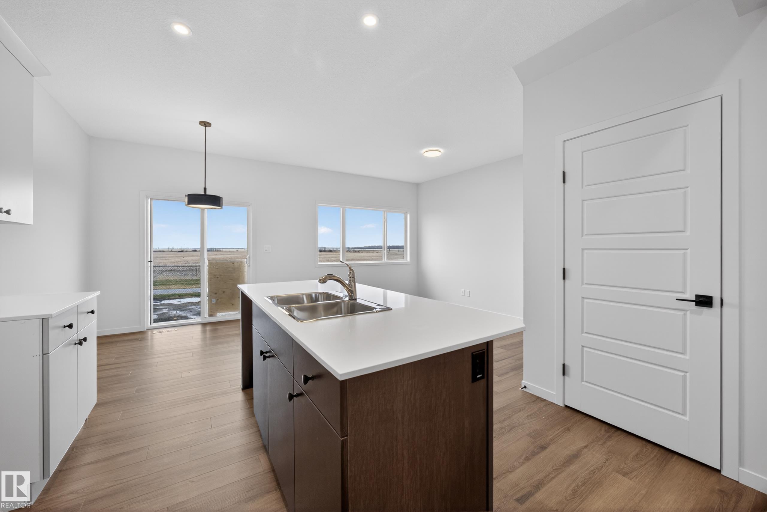 116 Honeysuckle green, Woodbend, Leduc