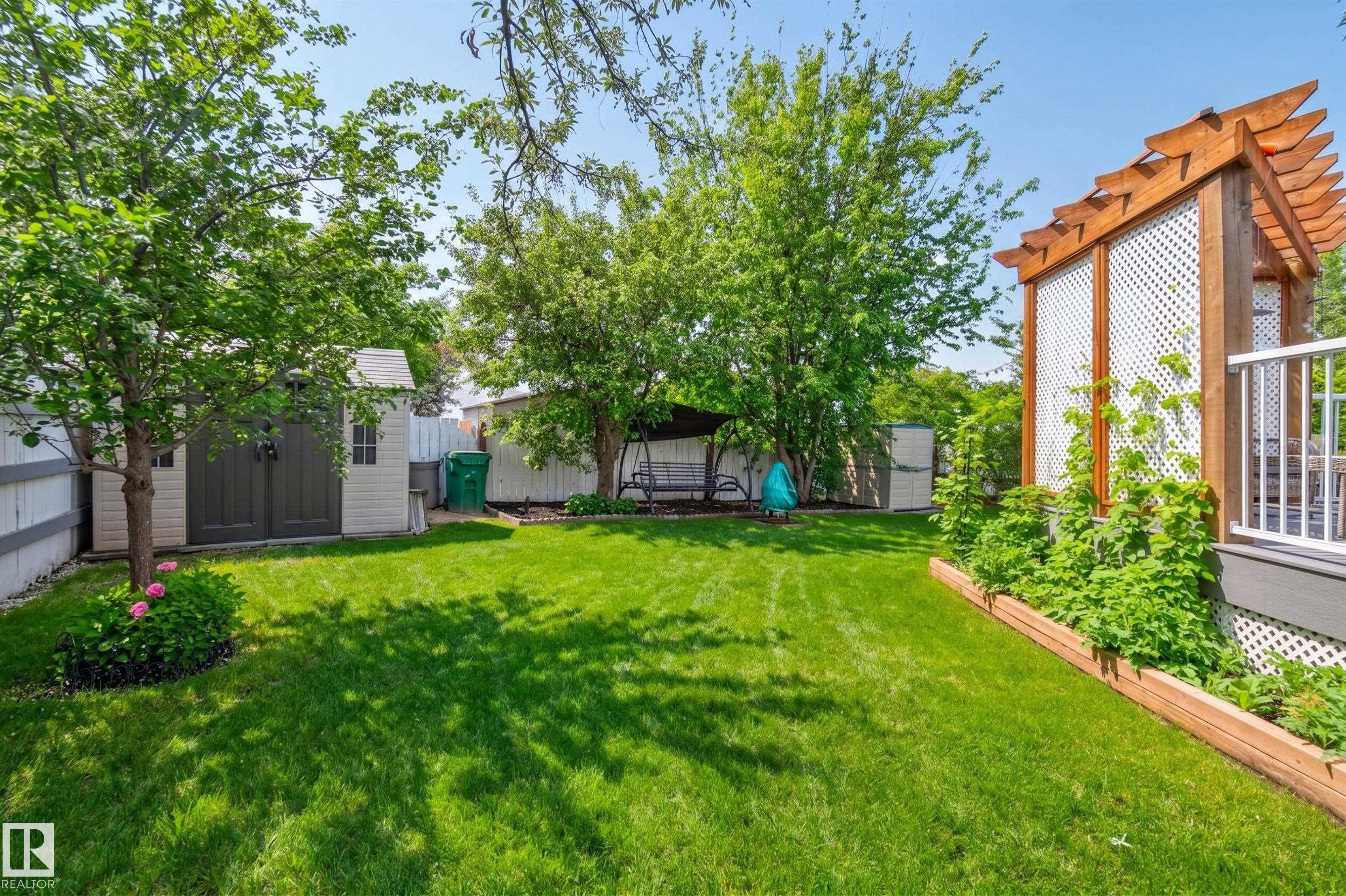 Photo 45 at 31 Charlton Crescent, Charlton Heights, Sherwood Park
