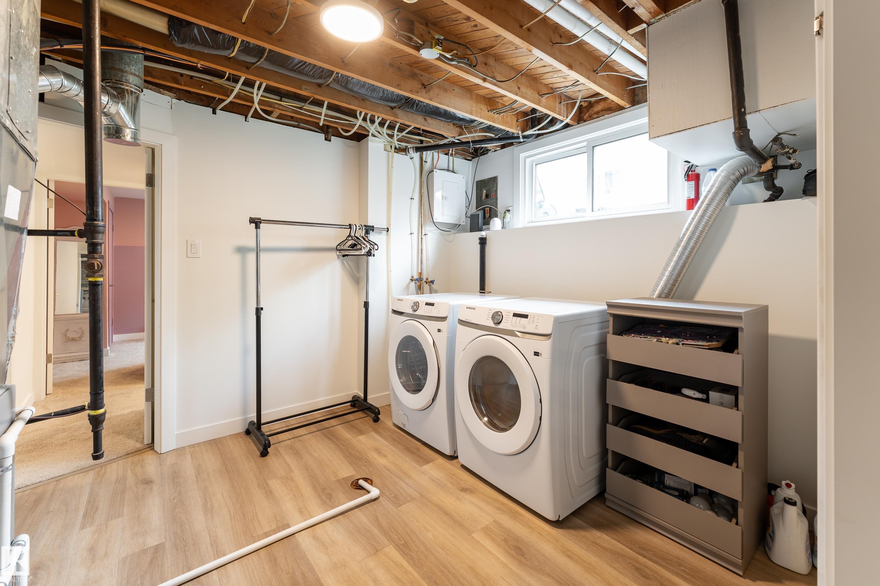 Photo 38 at 7107 87 Avenue NW, Kenilworth, Edmonton