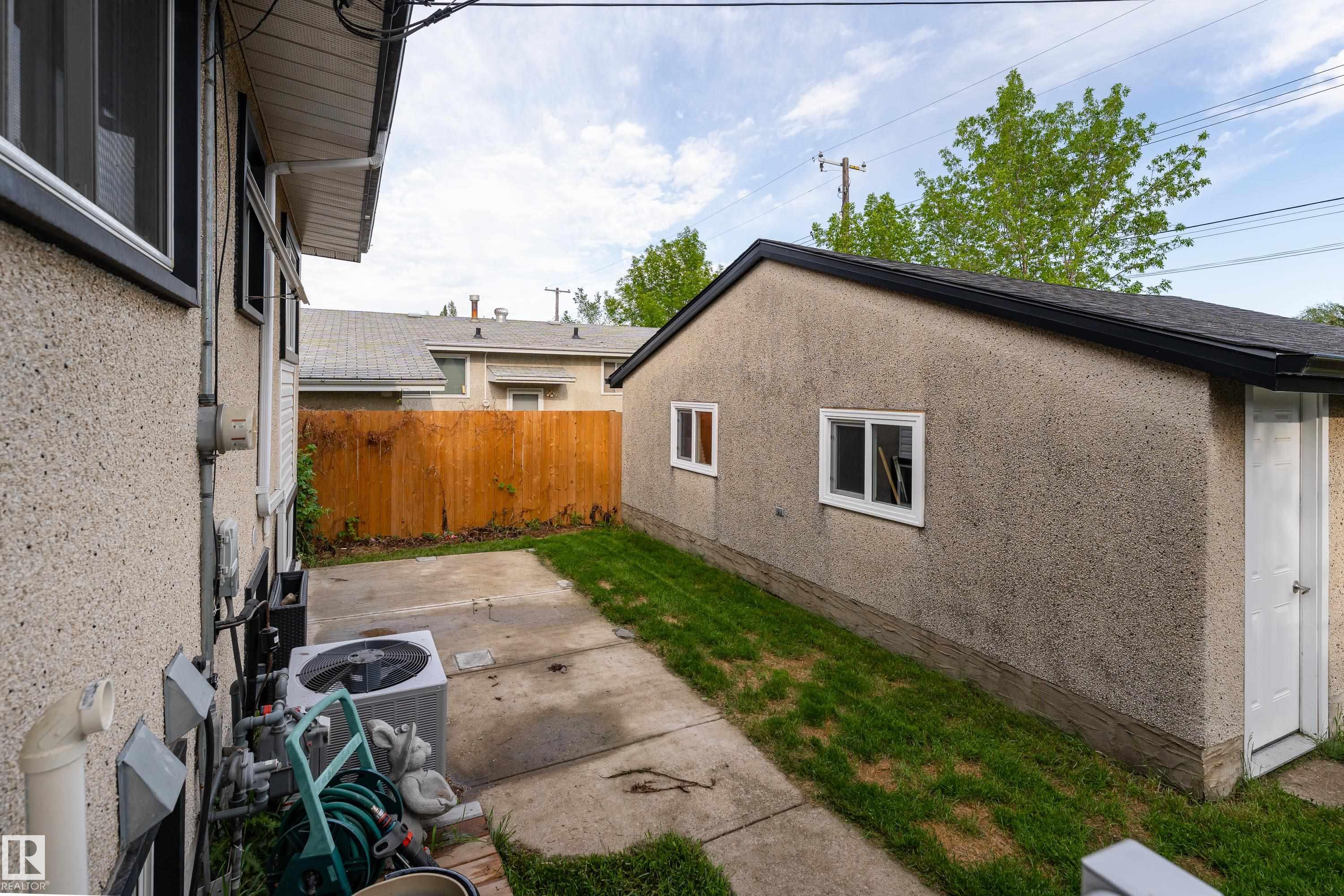Photo 47 at 7107 87 Avenue NW, Kenilworth, Edmonton