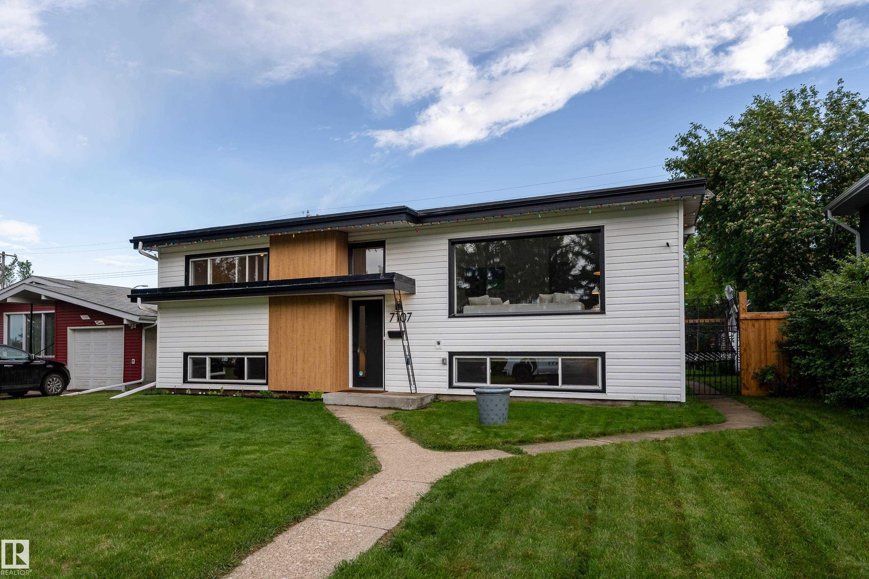 Photo 49 at 7107 87 Avenue NW, Kenilworth, Edmonton