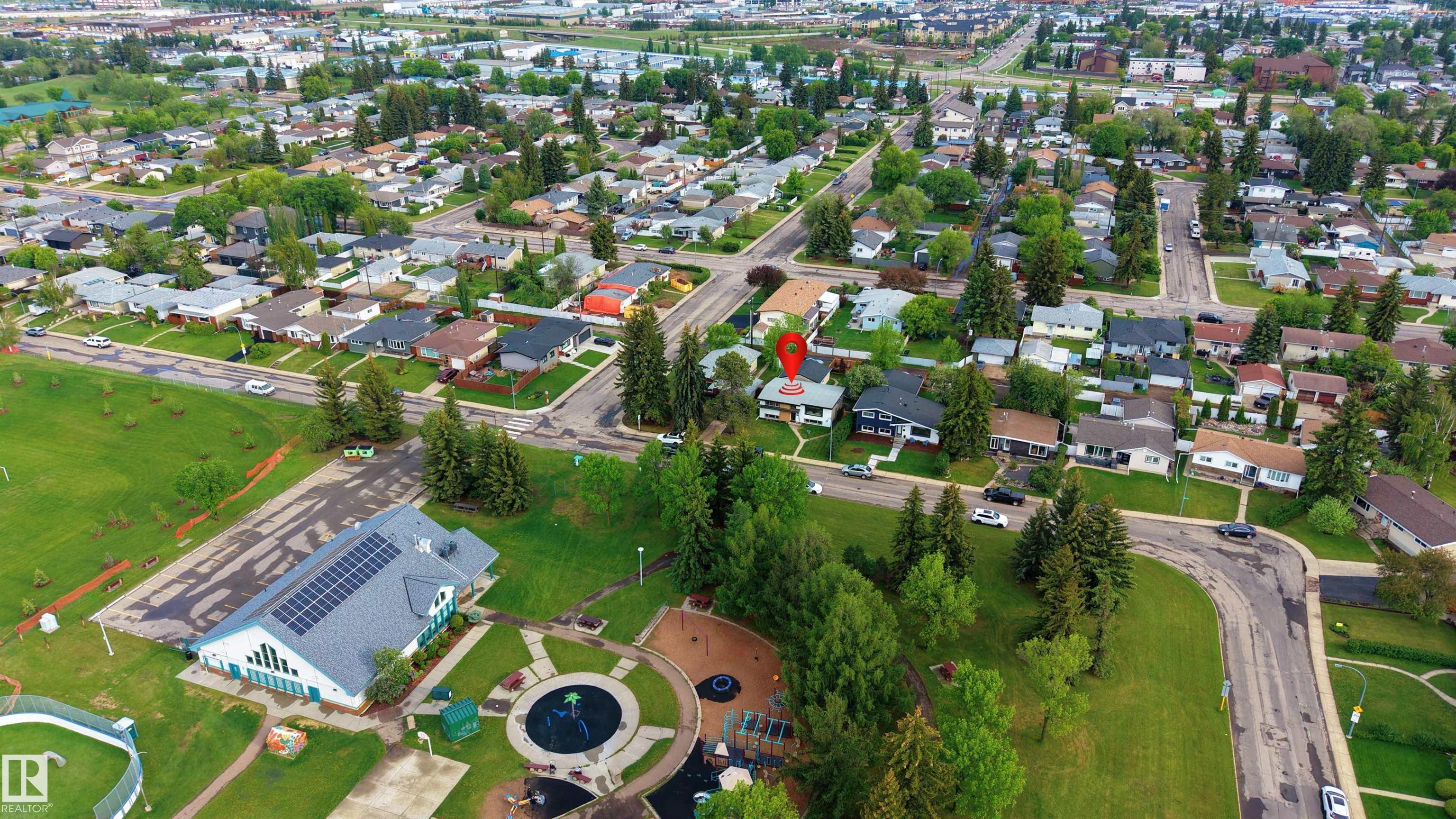 Photo 60 at 7107 87 Avenue NW, Kenilworth, Edmonton