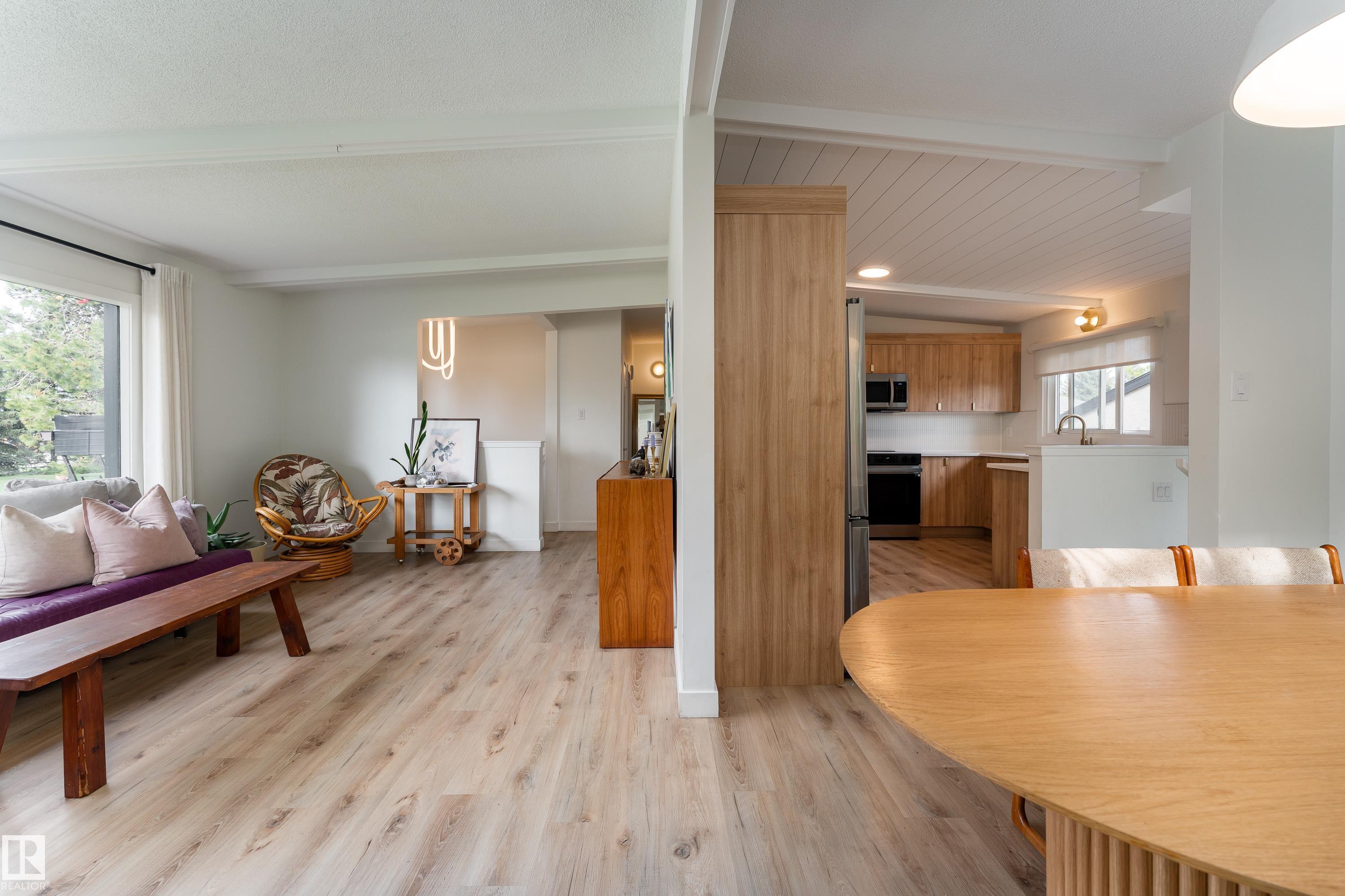 Photo 7 at 7107 87 Avenue NW, Kenilworth, Edmonton