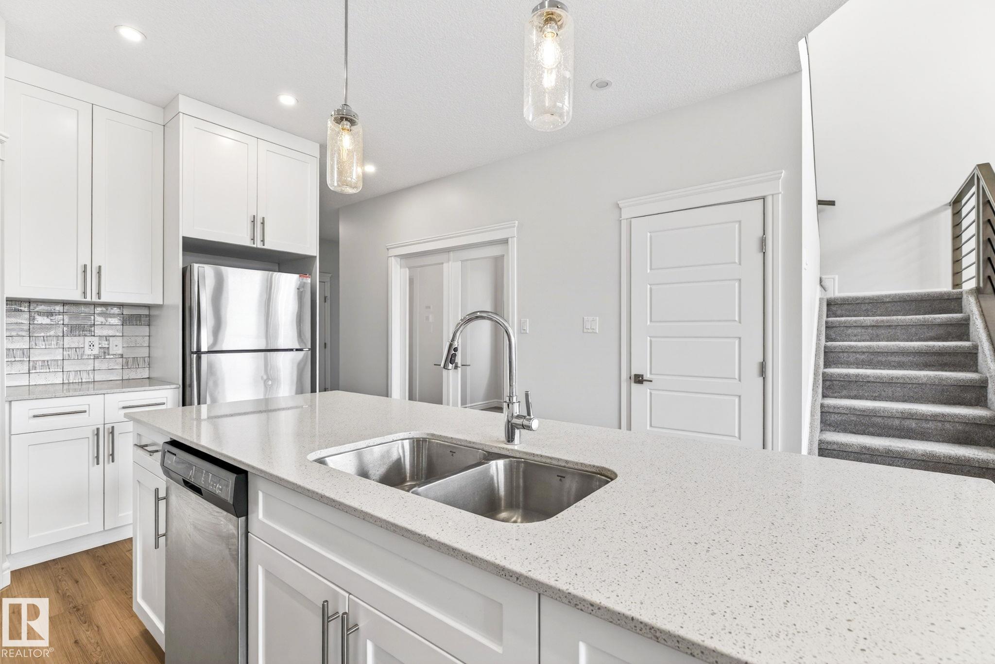 Photo 16 at 2539 208 Street NW, The Uplands, Edmonton