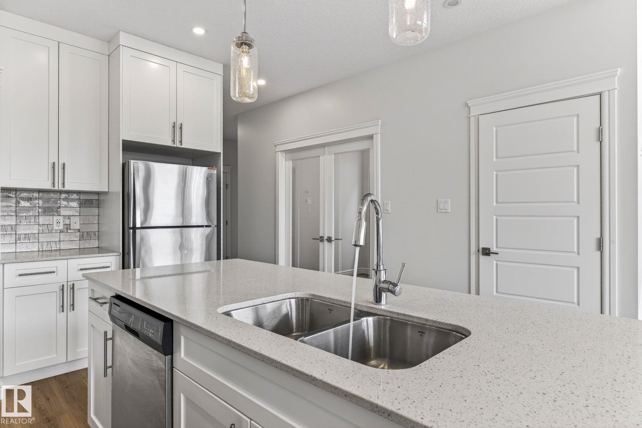Photo 17 at 2539 208 Street NW, The Uplands, Edmonton