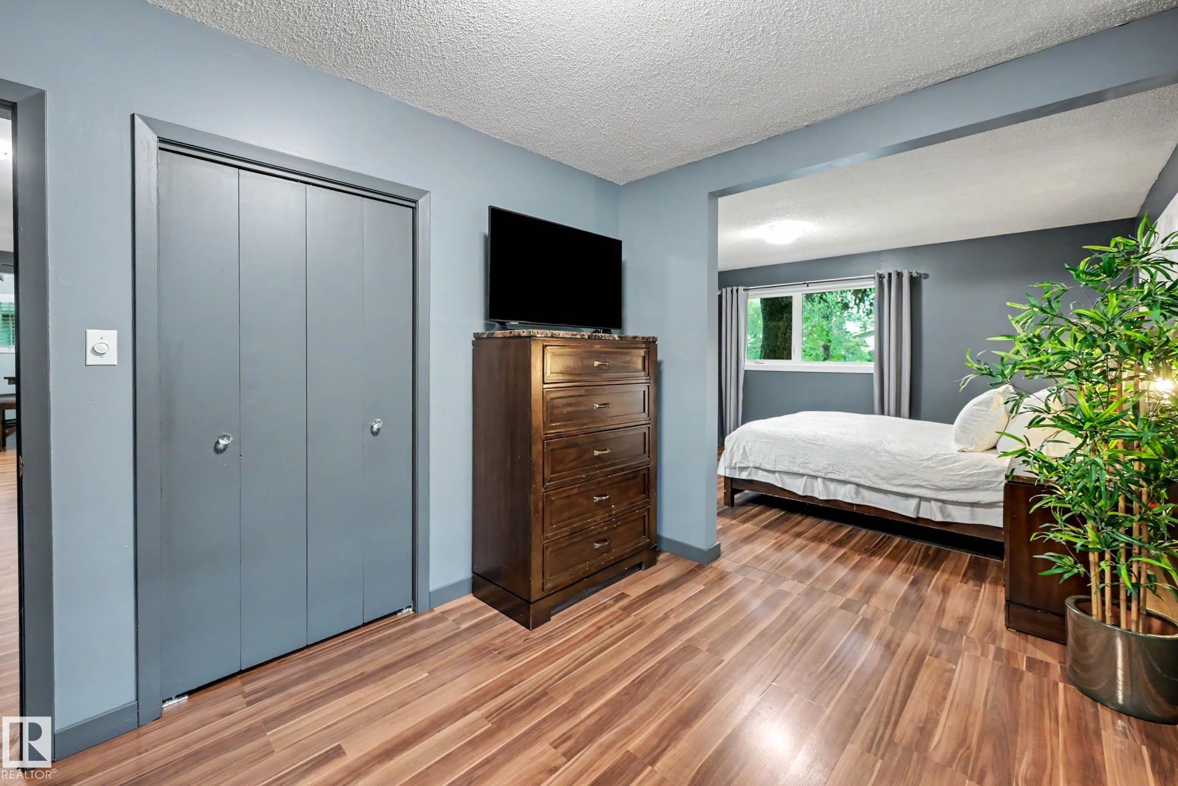 Photo 17 at 12115 40 Avenue NW, Aspen Gardens, Edmonton