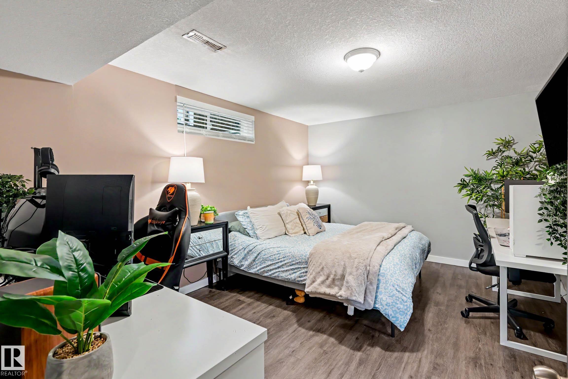 Photo 30 at 12115 40 Avenue NW, Aspen Gardens, Edmonton