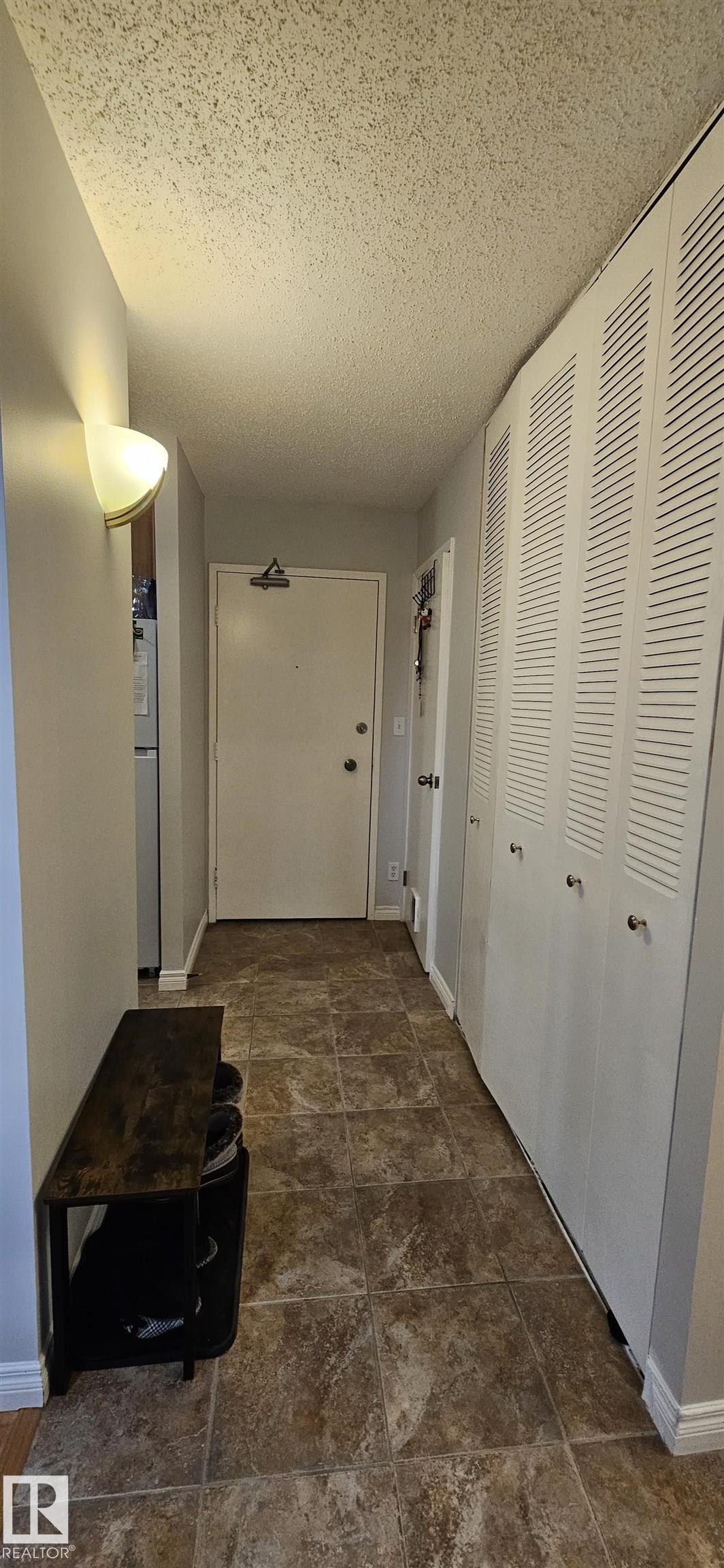 Photo 13 at 906 - 11307 99 Avenue NW, Wîhkwêntôwin, Edmonton