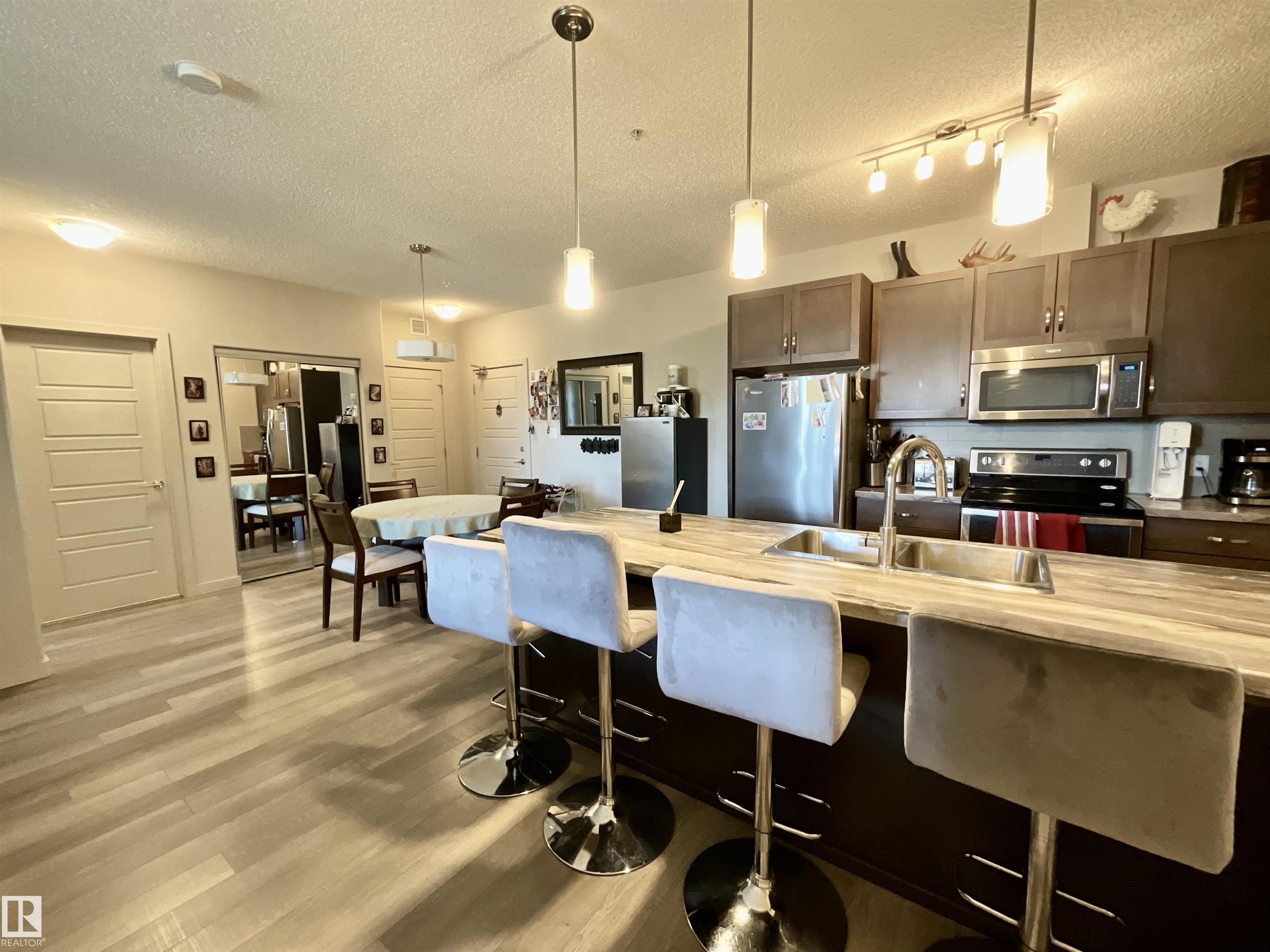 209 - 1004 Rosenthal Boulevard NW, Rosenthal, Edmonton