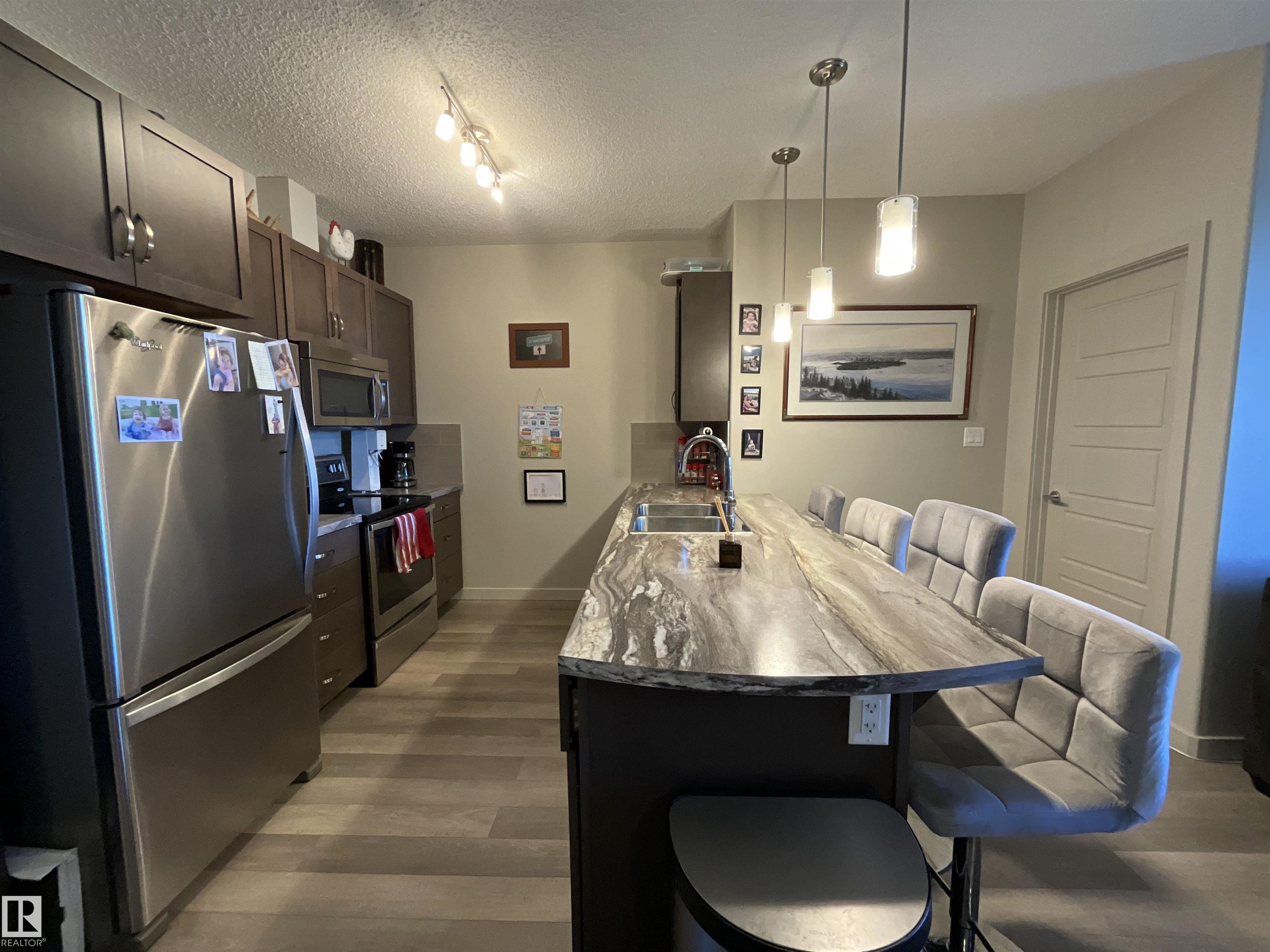 Photo 6 at 209 - 1004 Rosenthal Boulevard NW, Rosenthal, Edmonton