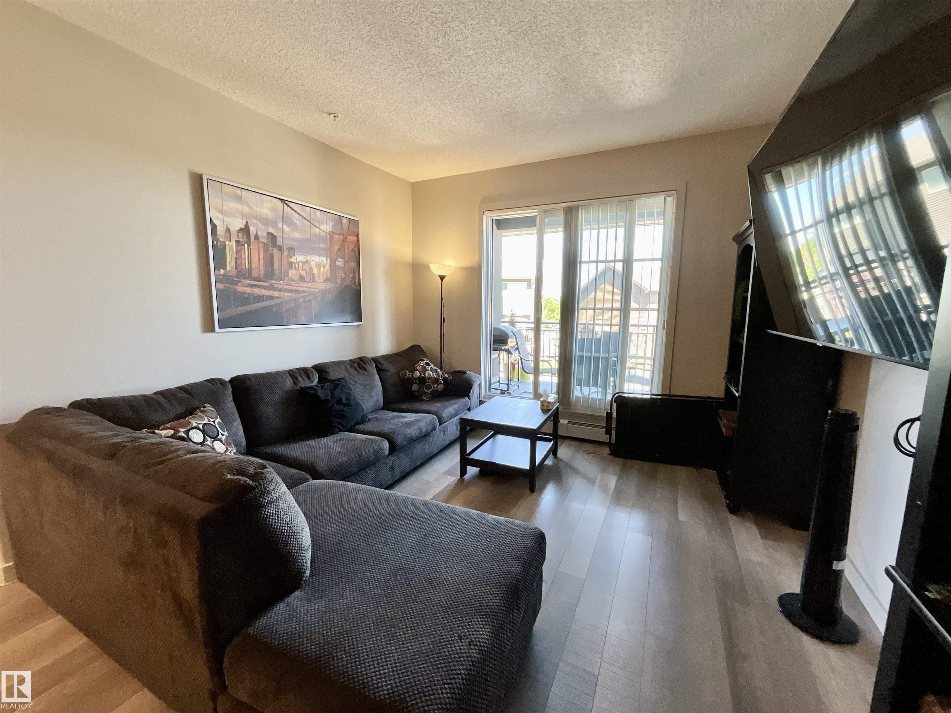 Photo 7 at 209 - 1004 Rosenthal Boulevard NW, Rosenthal, Edmonton