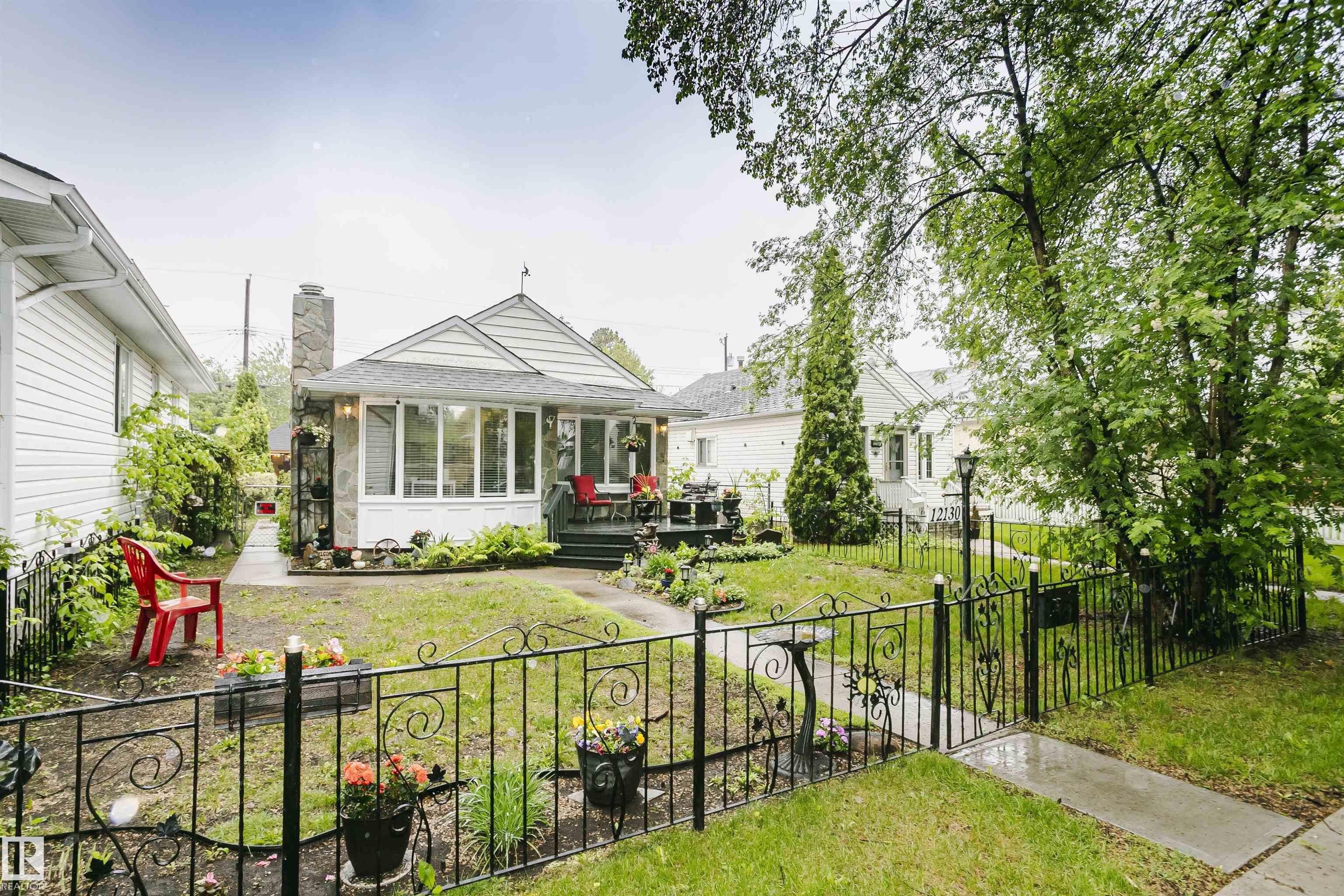 Photo 23 at 12130 95 Street NW, Alberta Avenue, Edmonton