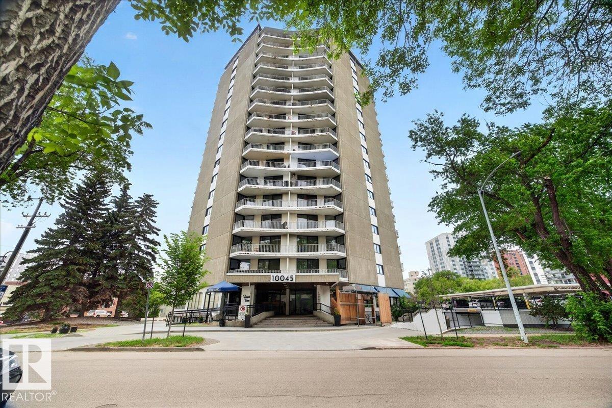 1701 - 10045 117 Street NW, Wîhkwêntôwin, Edmonton