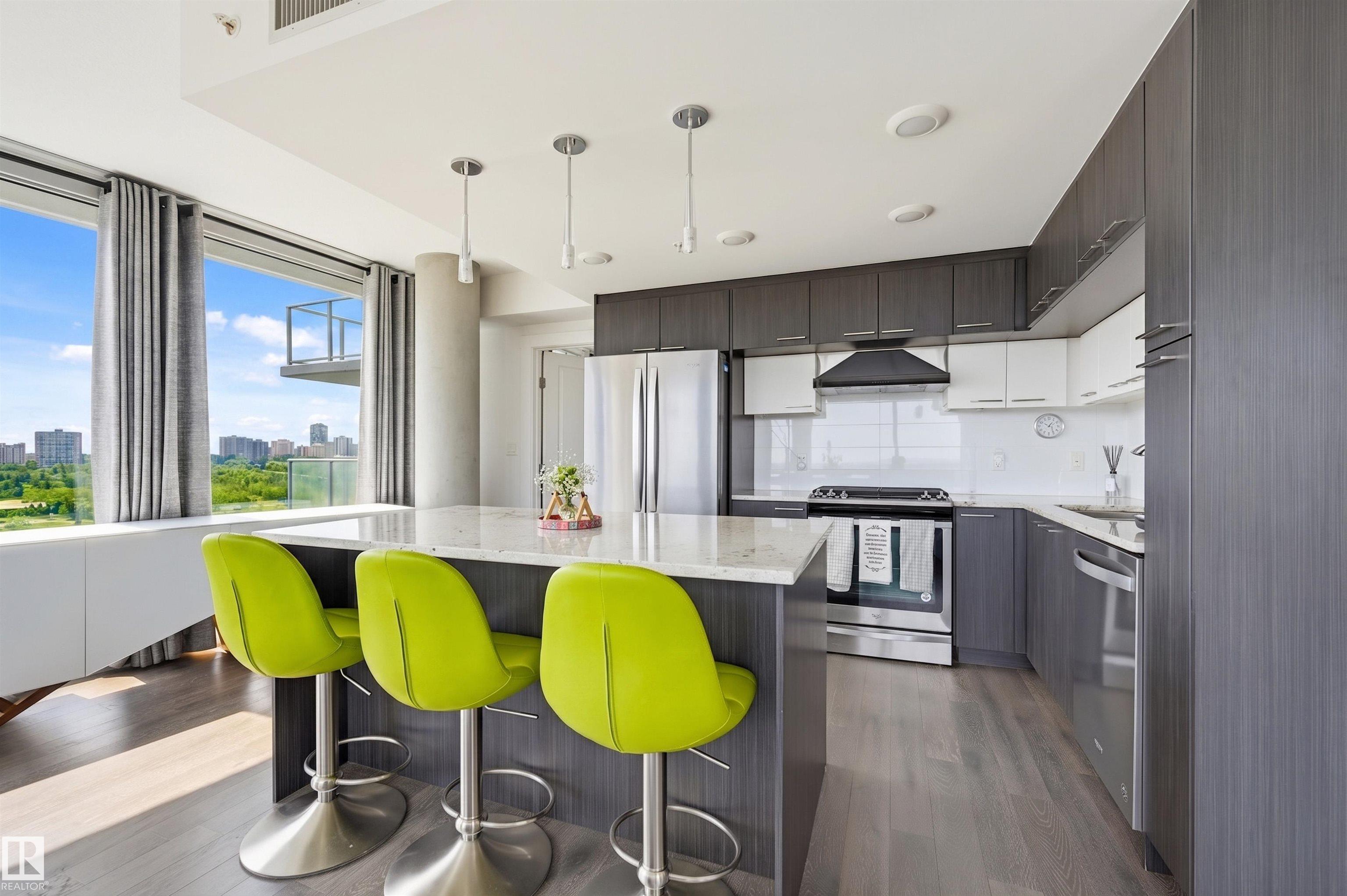 1605 - 9720 106 Street NW, Downtown, Edmonton
