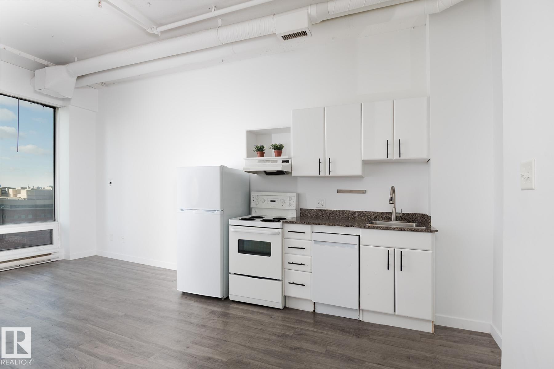 Photo 13 at 910 - 10024 Jasper Avenue NW, Downtown, Edmonton