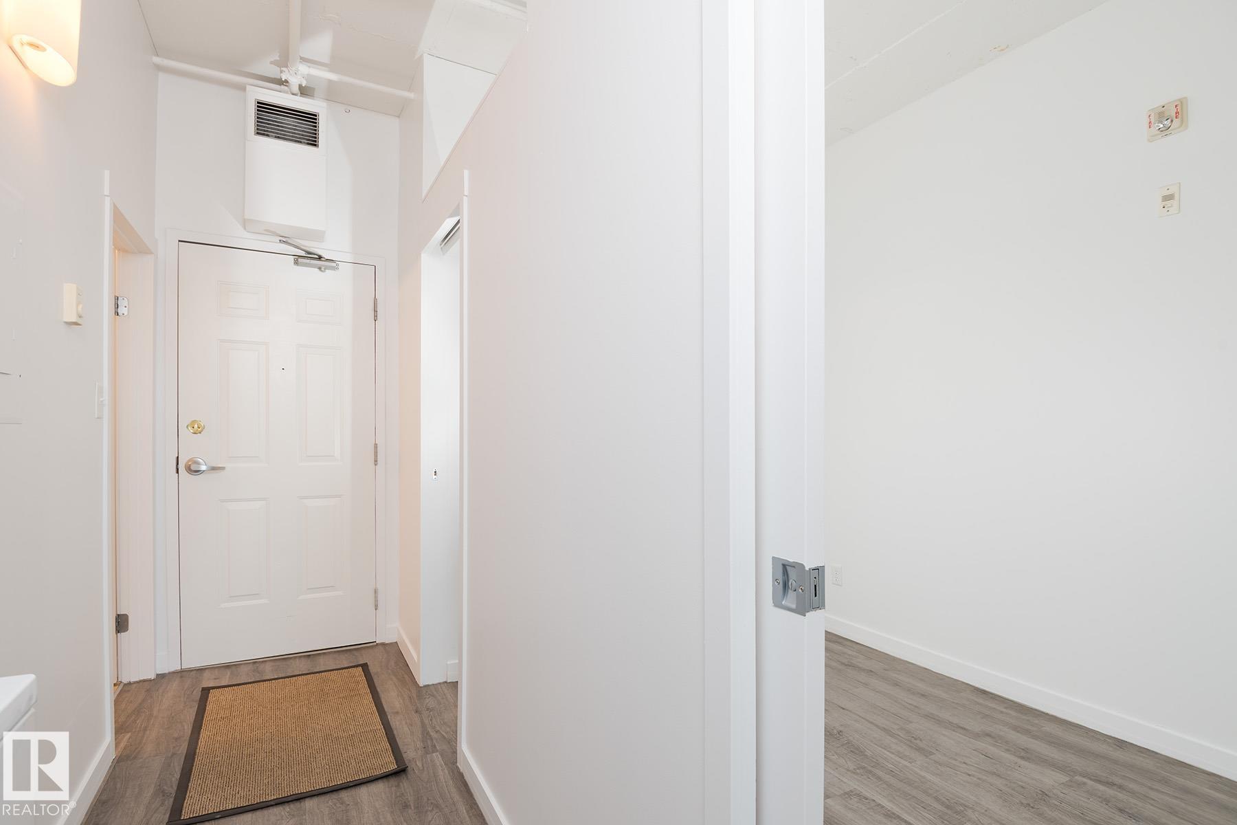 910 - 10024 Jasper Avenue NW, Downtown, Edmonton