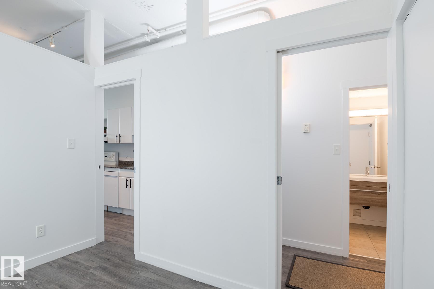 Photo 8 at 910 - 10024 Jasper Avenue NW, Downtown, Edmonton