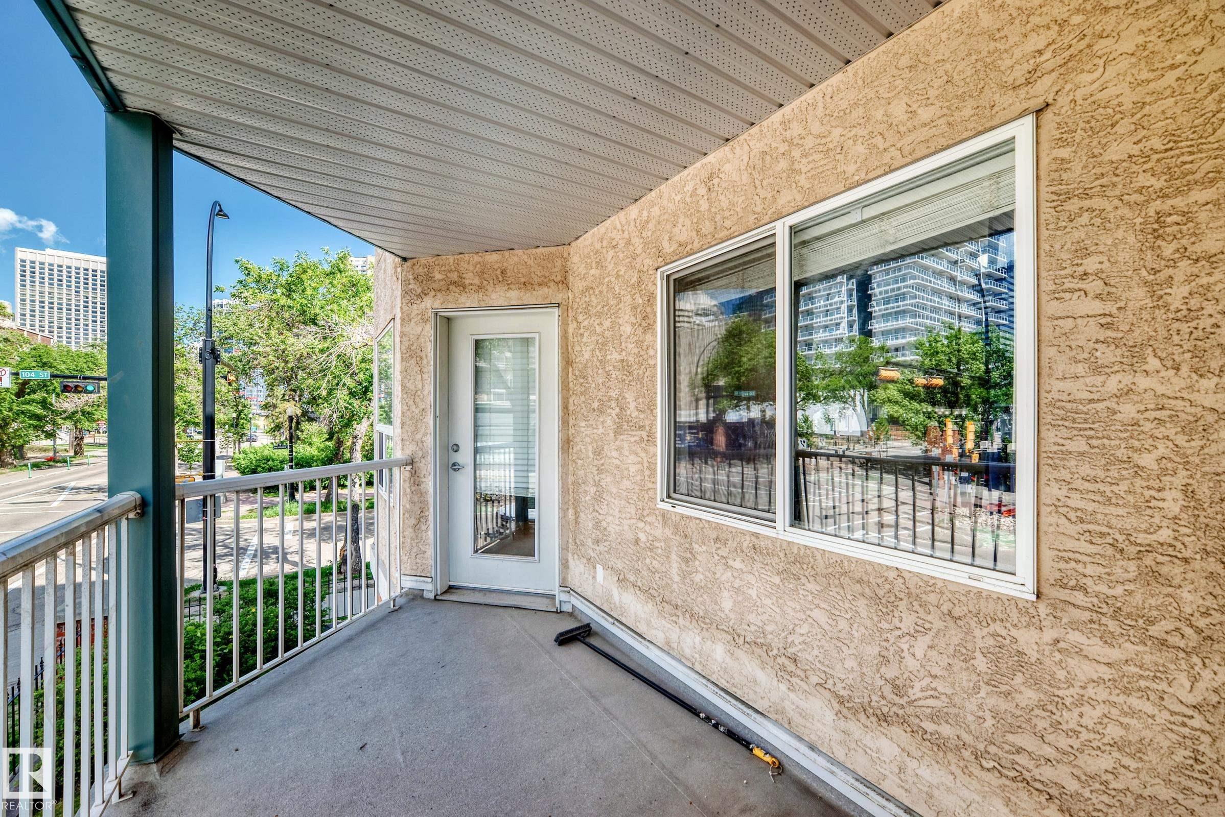 https://zimg.paragon.ice.com/ParagonImages/Property/PM/RAE/225405199/10/0/0/1f966779a7eea7d3f6ddcdbef673ae10/1/da9086b46b8185964f73fb8bfd002021/225405199-9a96639f-285d-415f-8e4b-cc282dd8a784.JPG