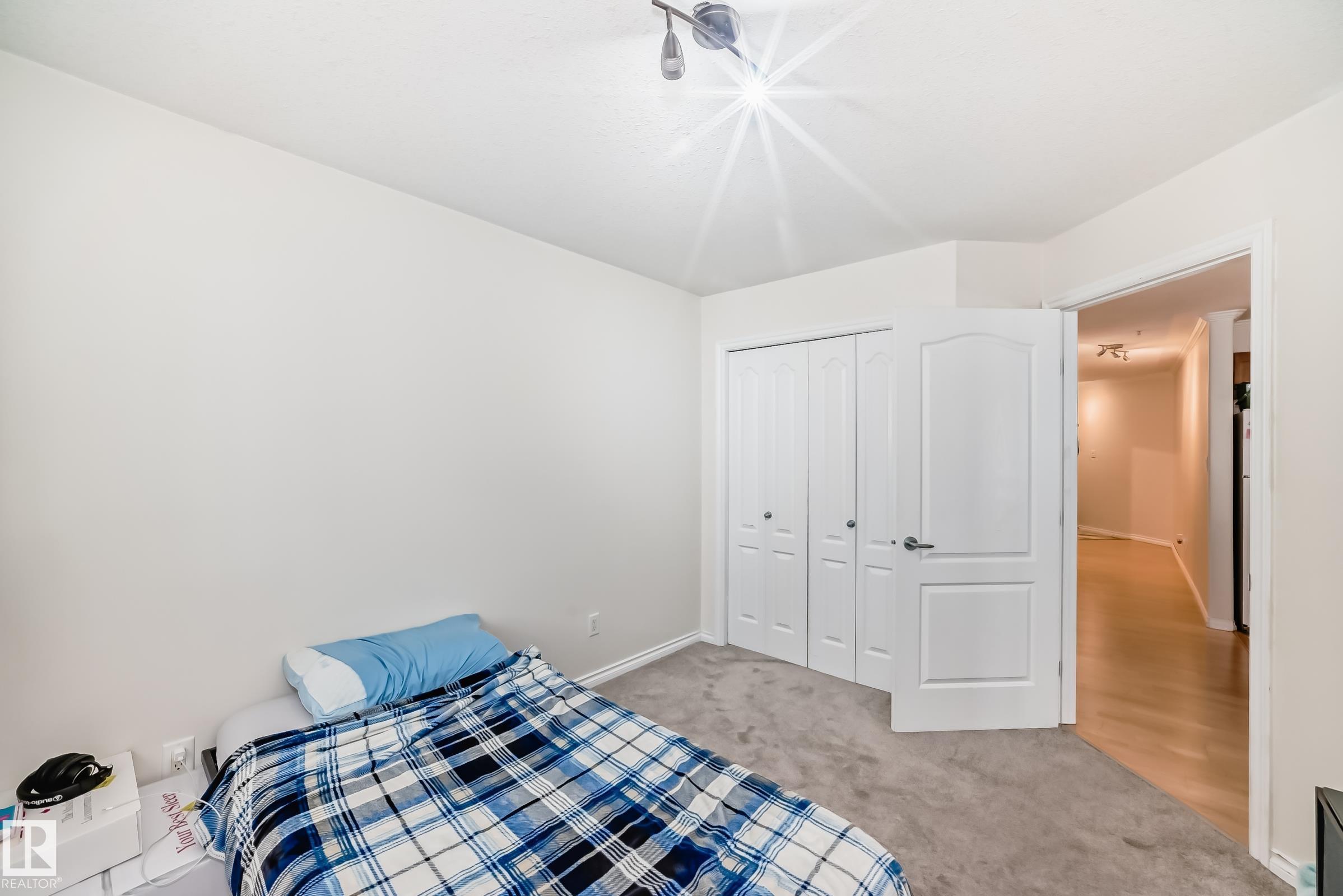 https://zimg.paragon.ice.com/ParagonImages/Property/PM/RAE/225405199/35/0/0/45ea46e5b784aa34629844d600d9c1b4/1/da9086b46b8185964f73fb8bfd002021/225405199-40578b7d-db3d-4112-b1dc-321067ef3e6a.JPG
