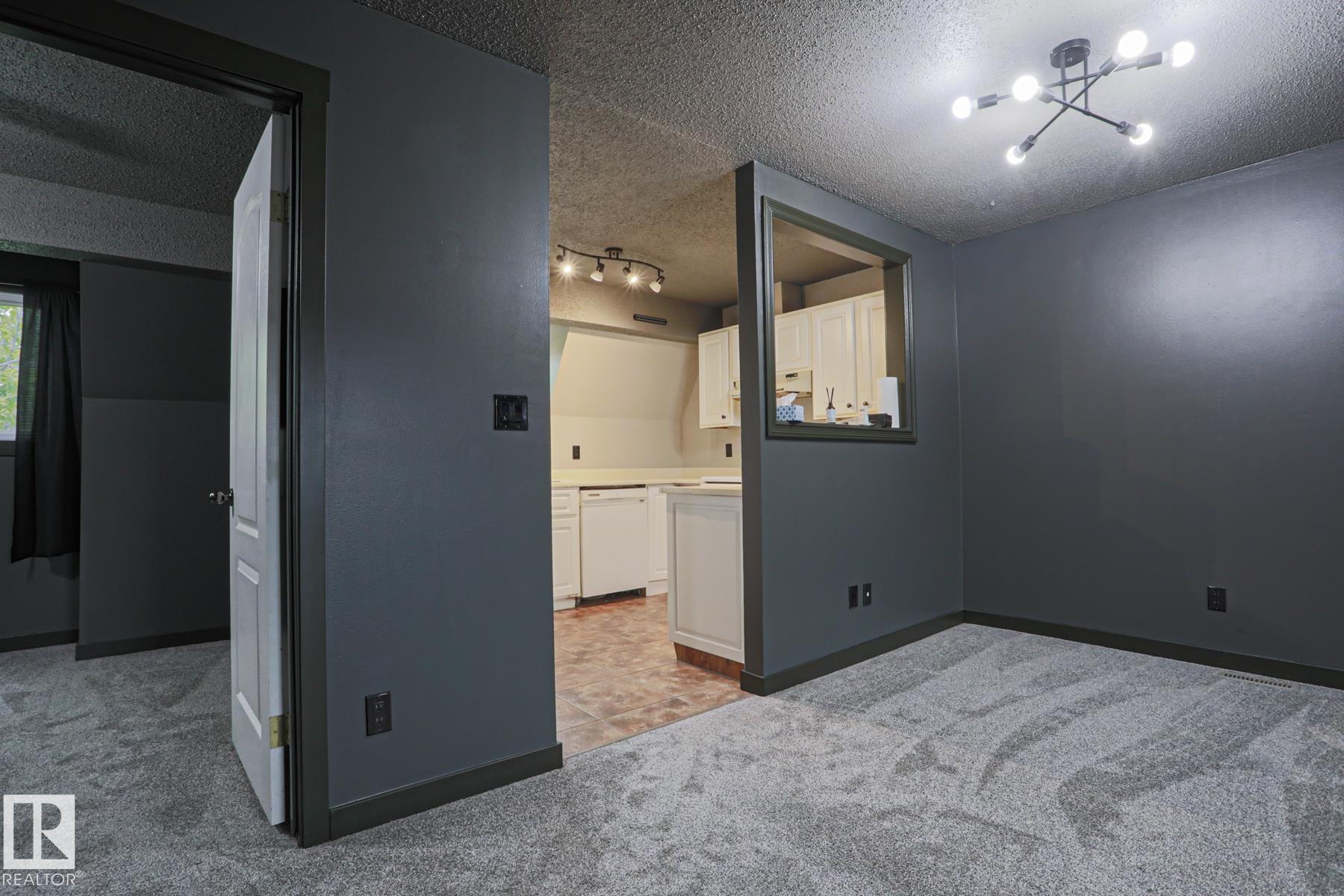 Photo 8 at 3959 62 Street NW, Greenview, Edmonton