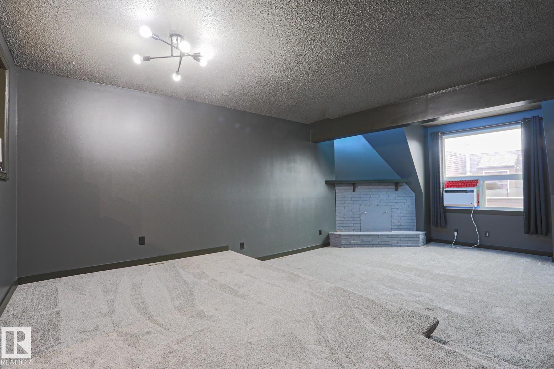 Photo 9 at 3959 62 Street NW, Greenview, Edmonton