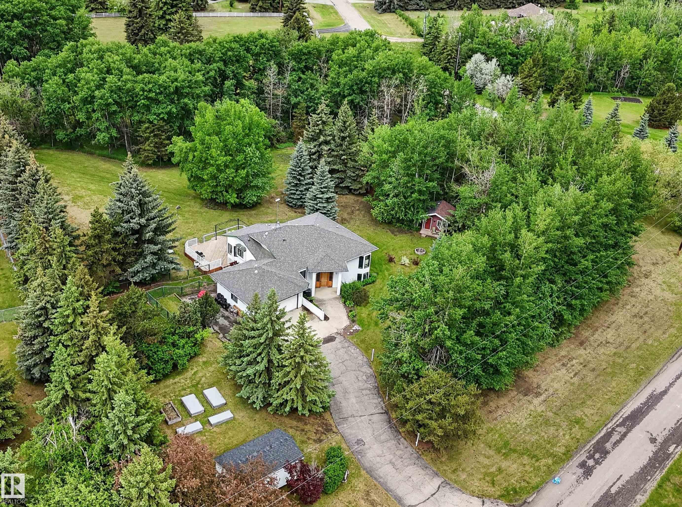 11922 226 Street NW, Kinglet Gardens, Edmonton
