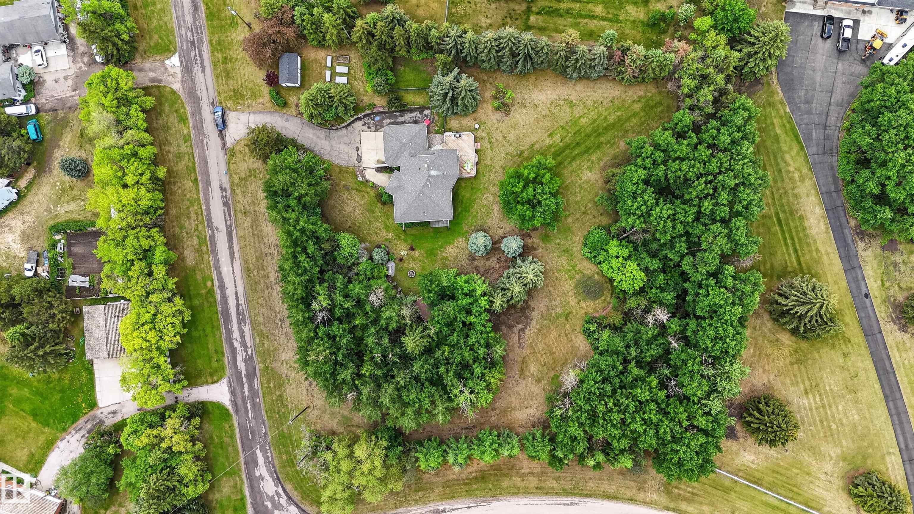 Photo 46 at 11922 226 Street NW, Kinglet Gardens, Edmonton