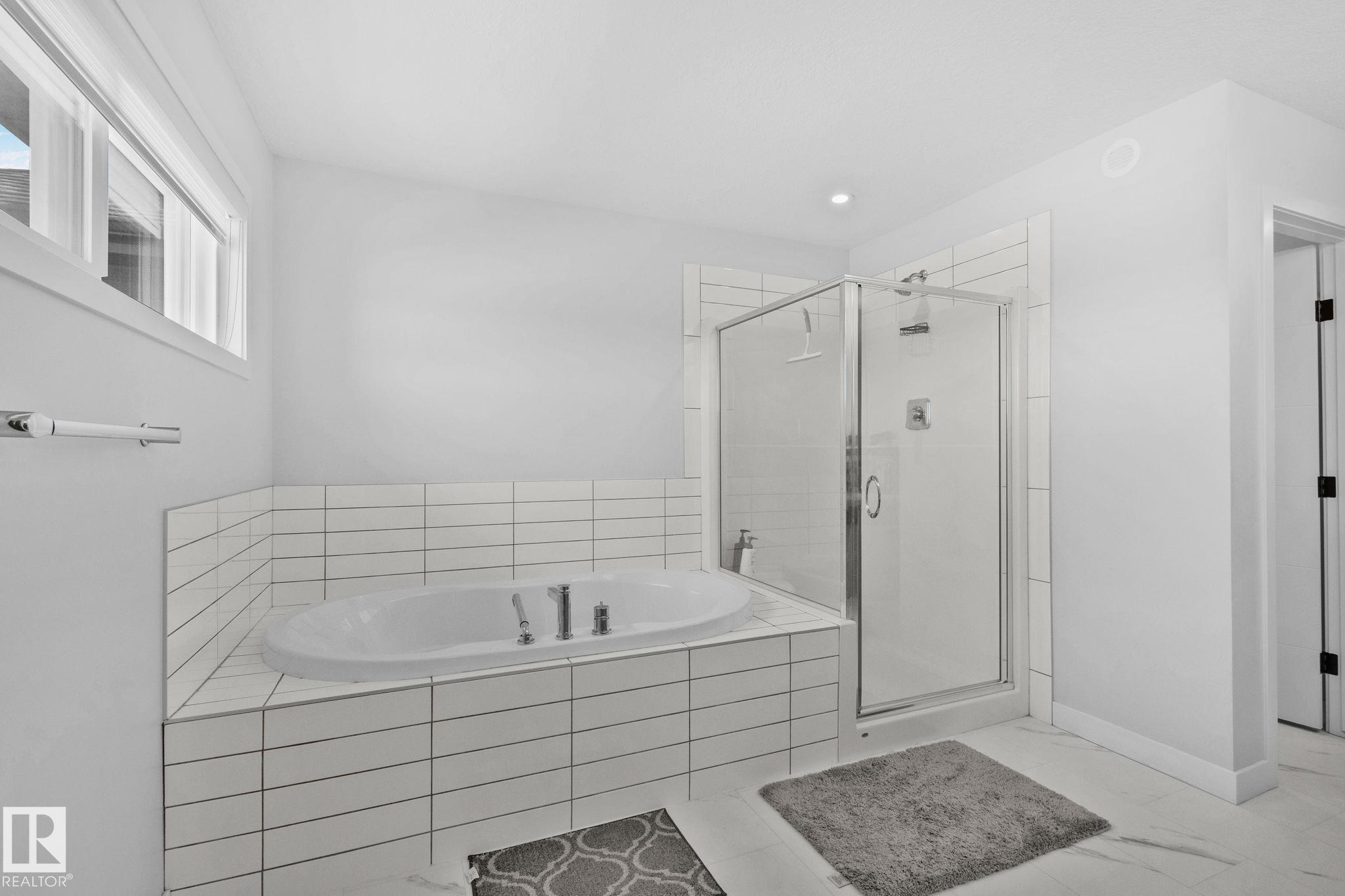 Photo 25 at 15816 29 Avenue SW, Glenridding Ravine, Edmonton