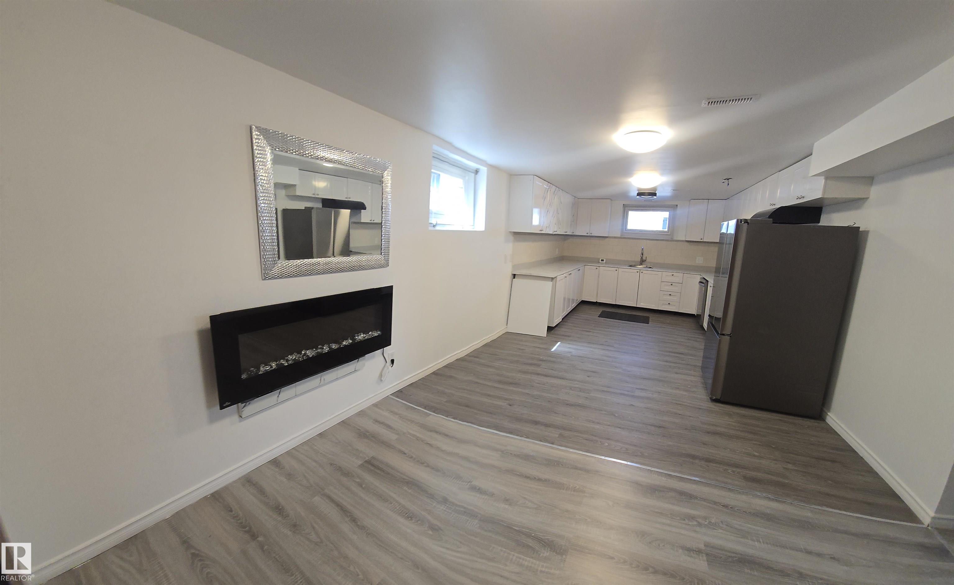 Photo 22 at 11430 81 Street NW, Parkdale, Edmonton