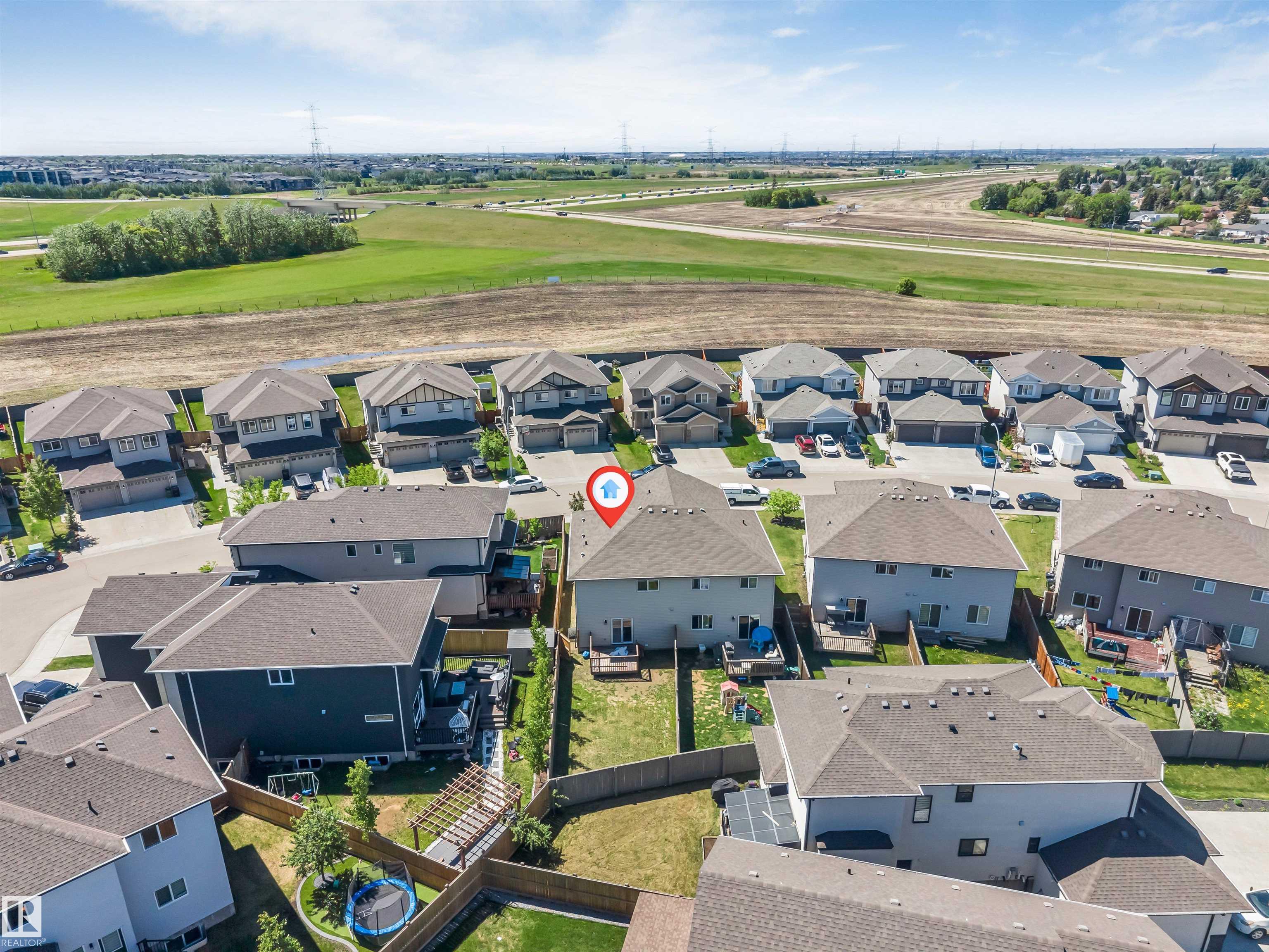 1105 33a Street NW, Laurel, Edmonton