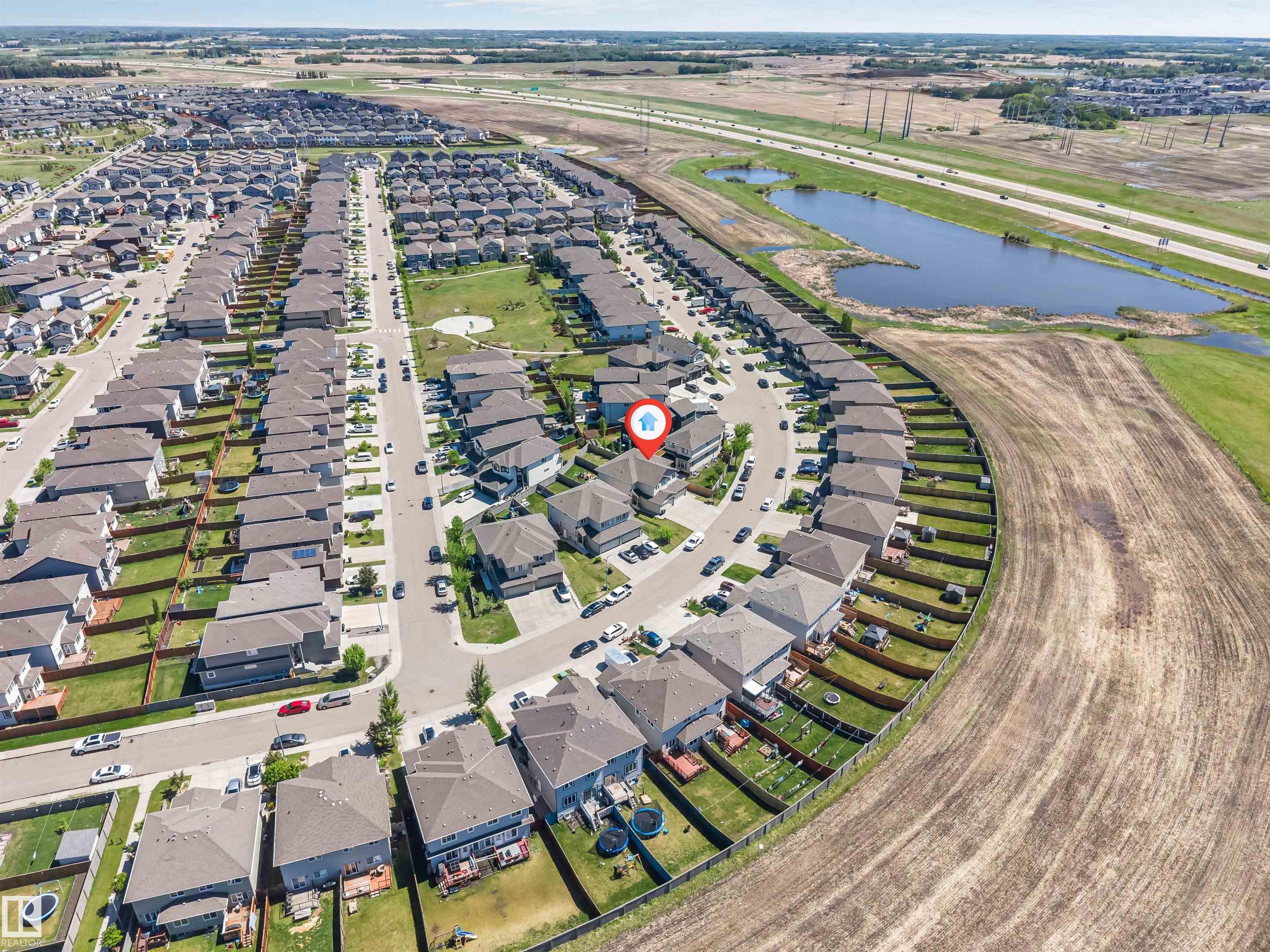 1105 33a Street NW, Laurel, Edmonton