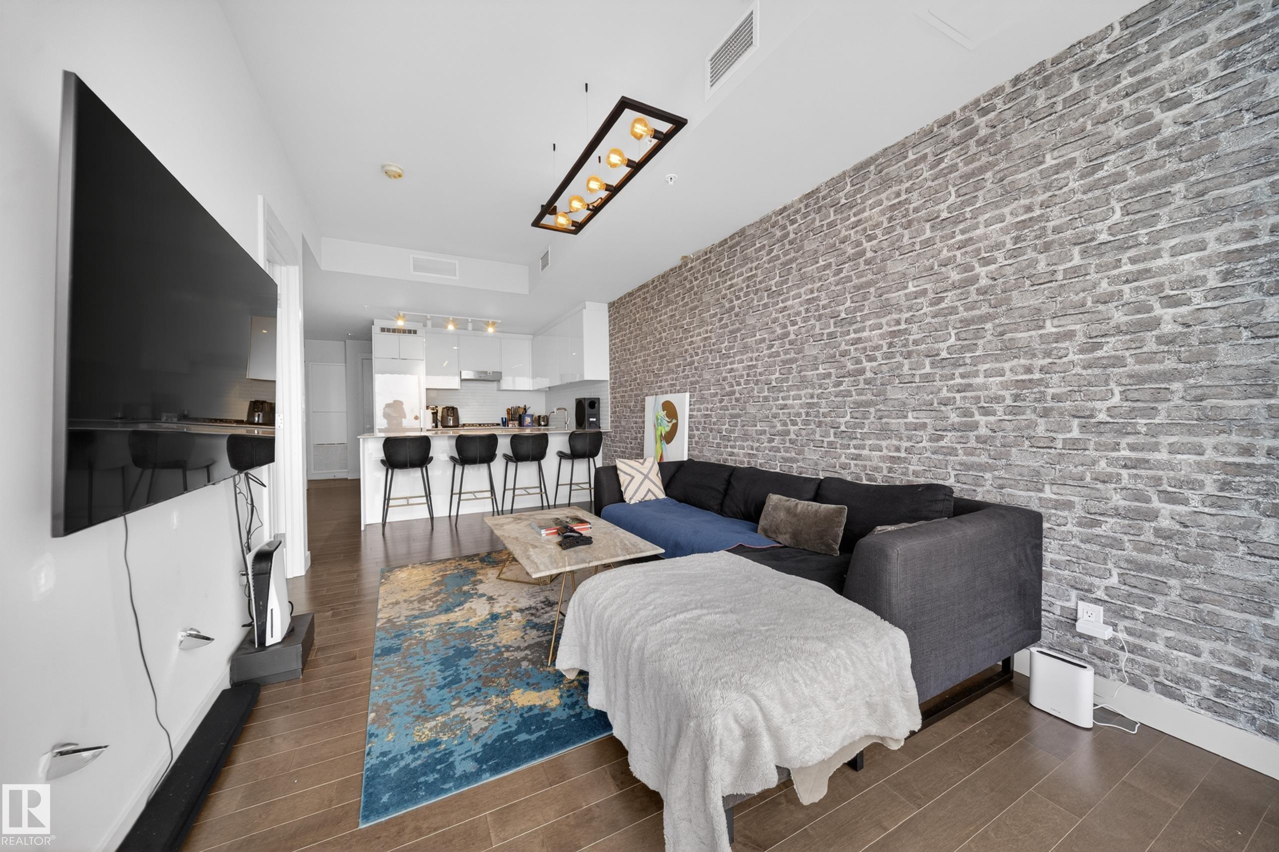 Photo 16 at 4007 - 10360 102 Street NW, Downtown, Edmonton