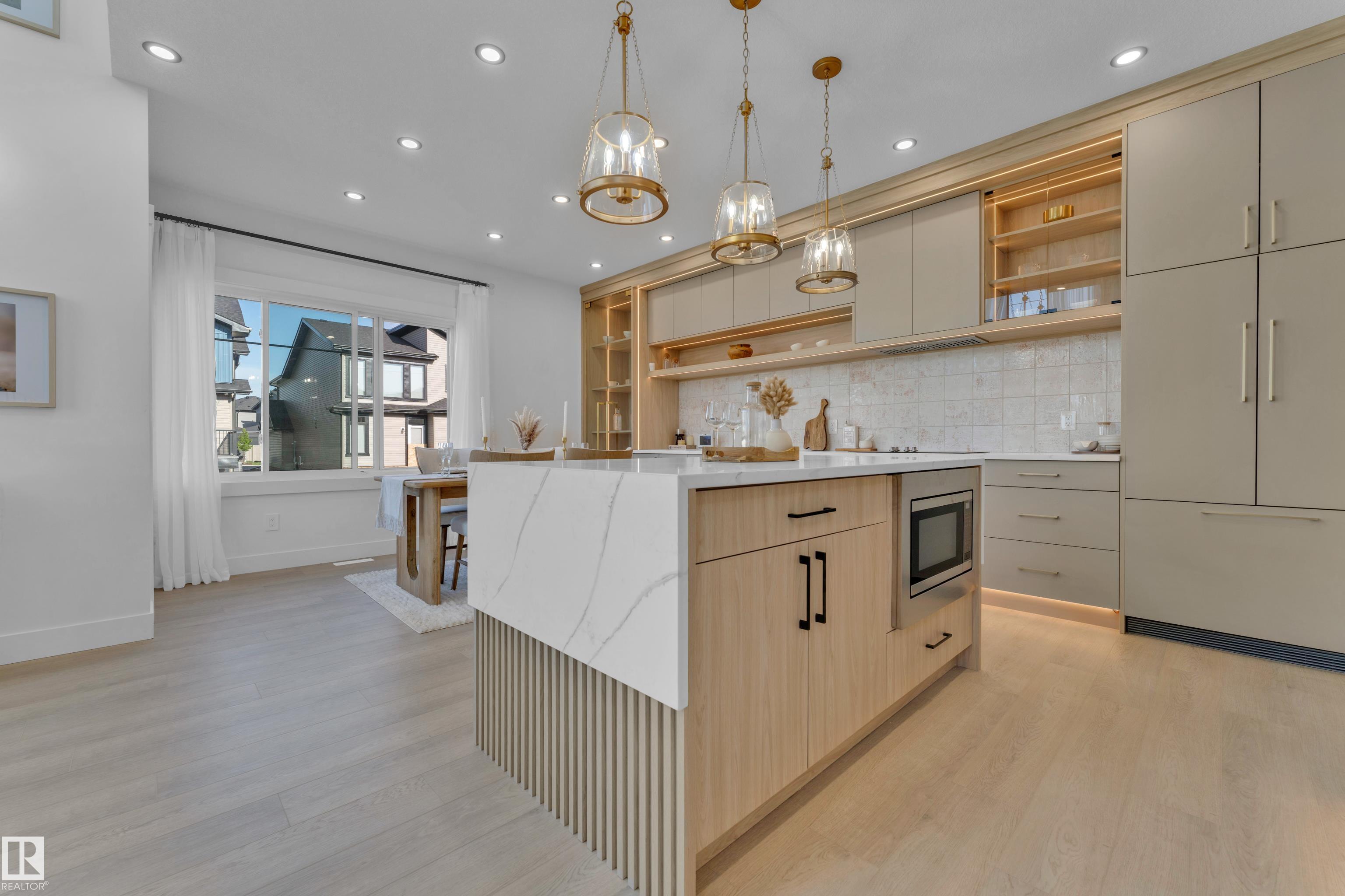 Photo 14 at 206 Linden Loop, Woodbend, Leduc