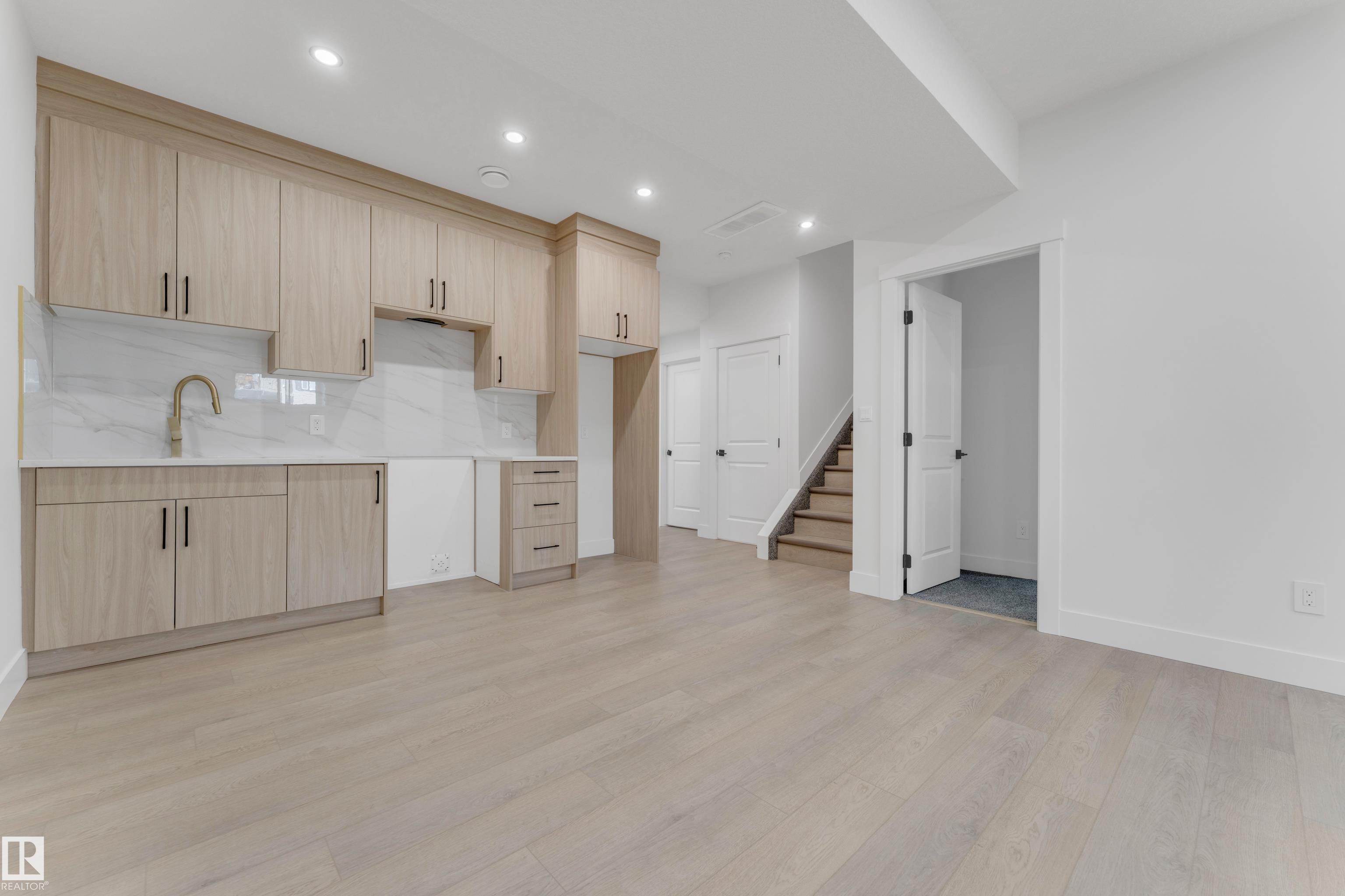 Photo 40 at 206 Linden Loop, Woodbend, Leduc
