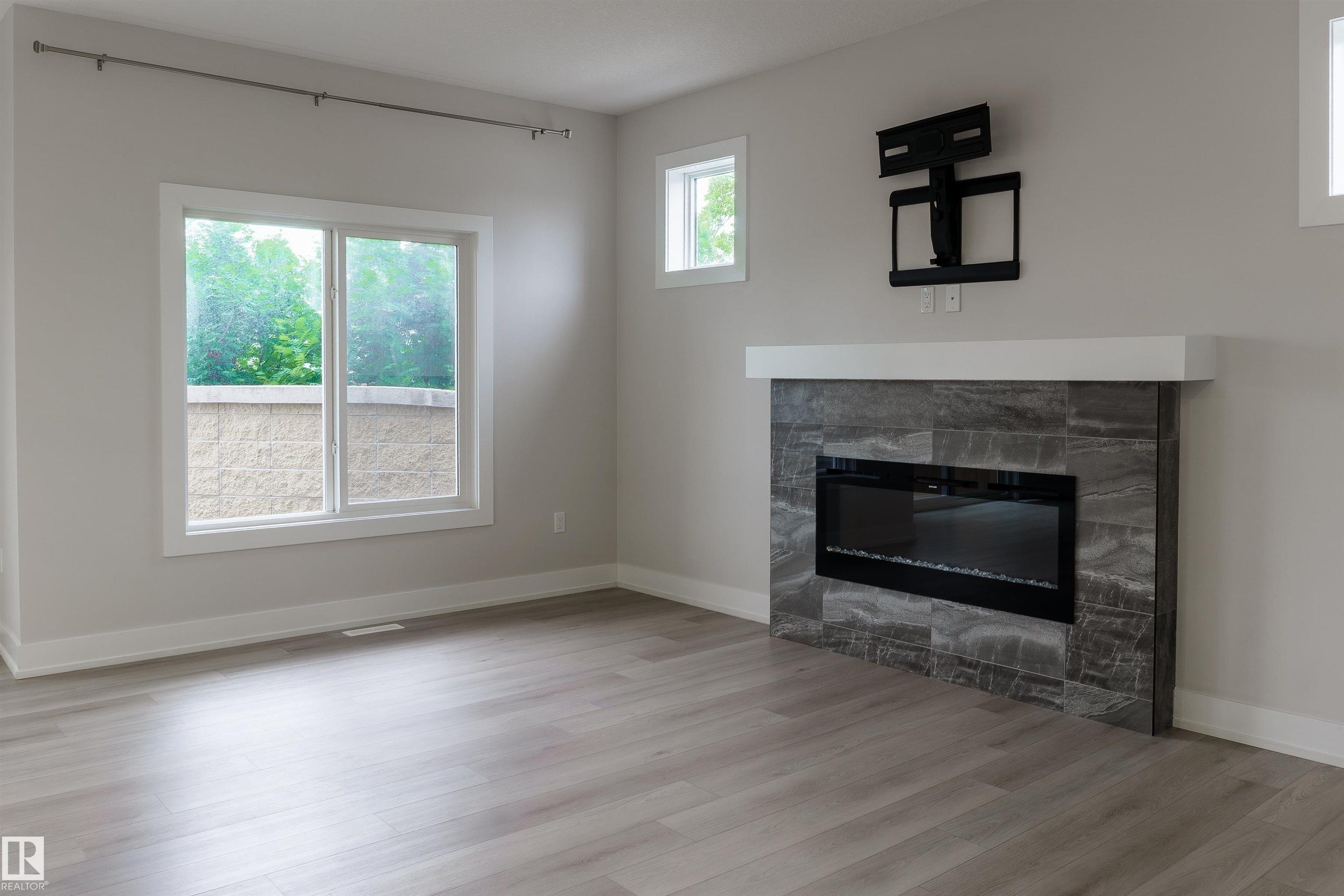 Photo 11 at 2104 160 Street SW, Glenridding Ravine, Edmonton