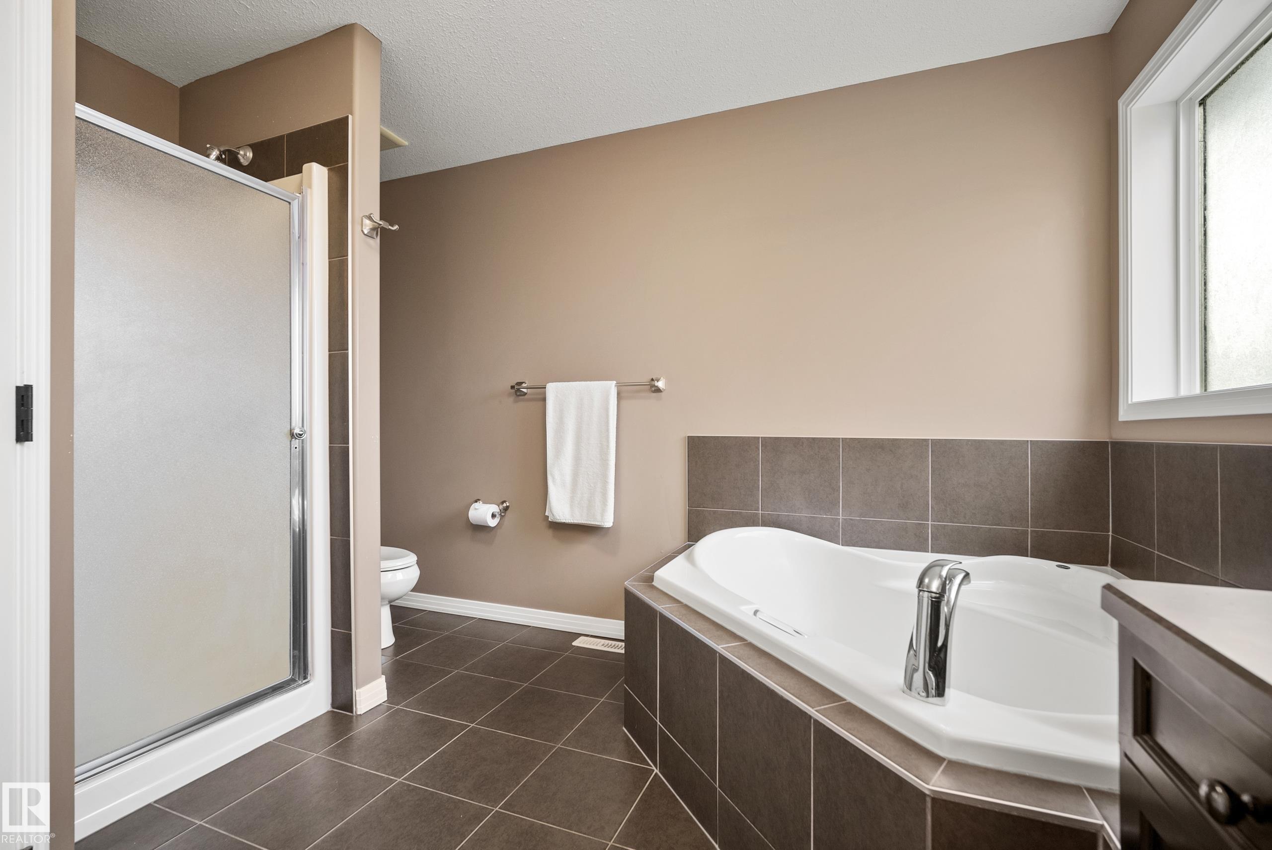 Photo 25 at 6715 19 Avenue SW, Summerside, Edmonton
