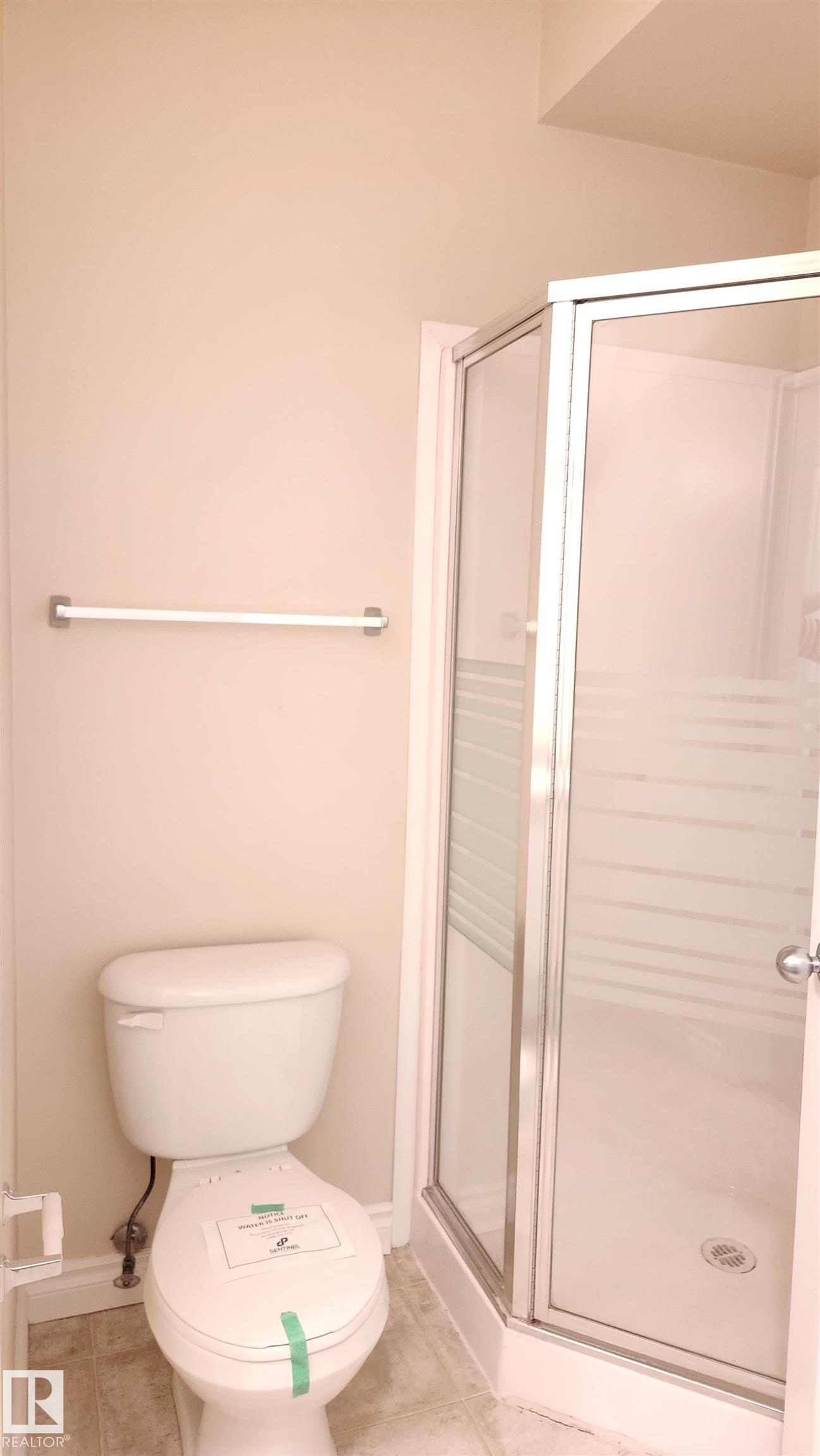 https://zimg.paragon.ice.com/ParagonImages/Property/PM/RAE/225405254/29/0/0/d08297c2a4152537c32556028906a03b/1/f0e8a1bb00be8cc3fd76aff7d15bc4cb/225405254-dfa161f7-b944-410f-88fb-cd3b36703d9c.JPG
