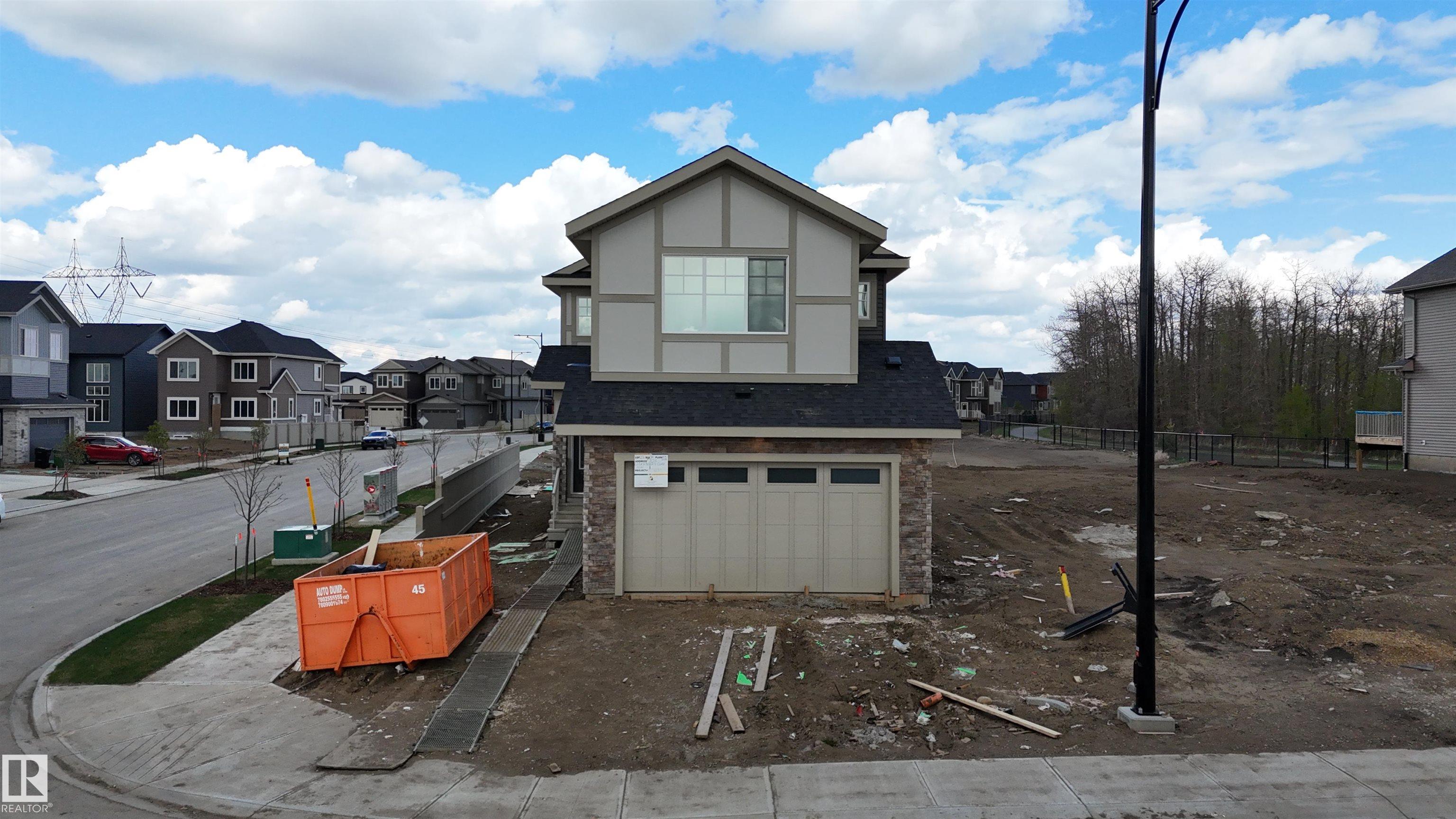 Photo 11 at 703 Elderberry Close NW, Edgemont, Edmonton