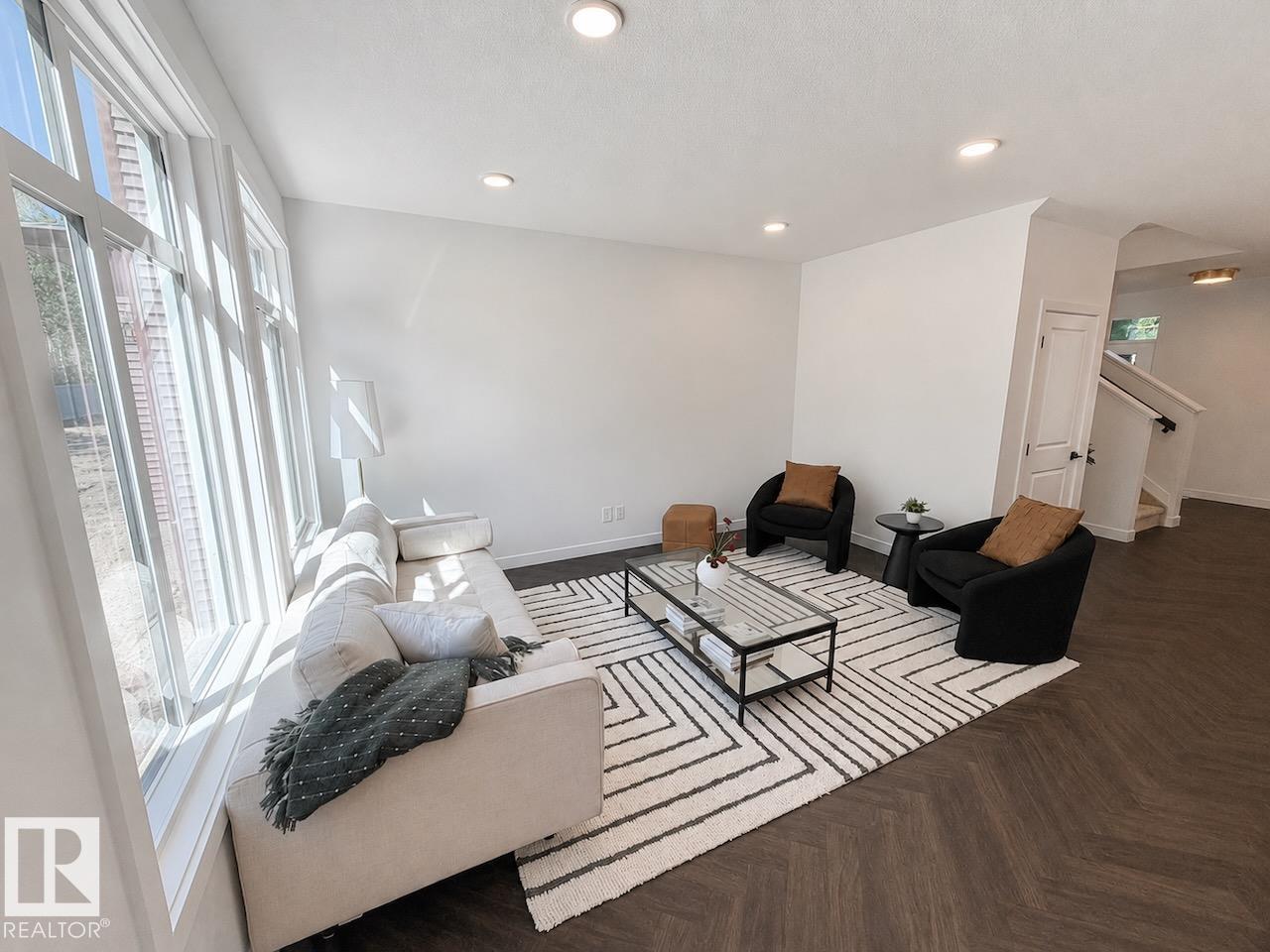 Photo 13 at 1727 Crossbill Loop NW, Kinglet Gardens, Edmonton