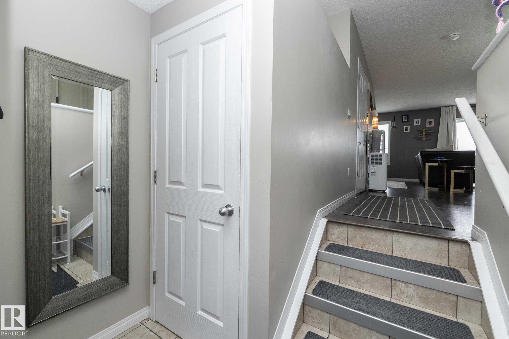 Photo 8 at 46 - 4050 Savaryn Drive SW, Summerside, Edmonton