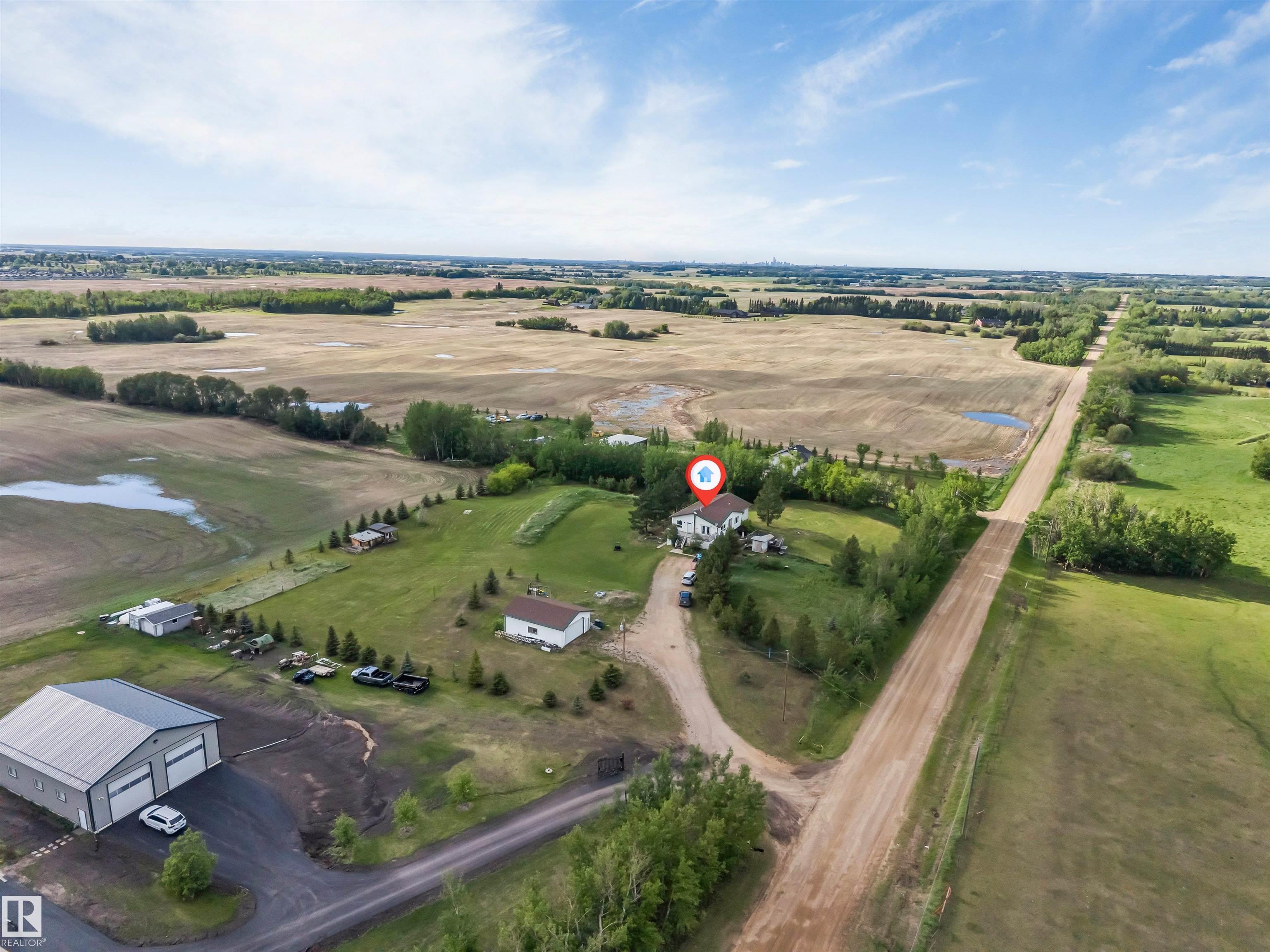 Photo 12 at 50436 Rge Rd 220, None, Rural Leduc County