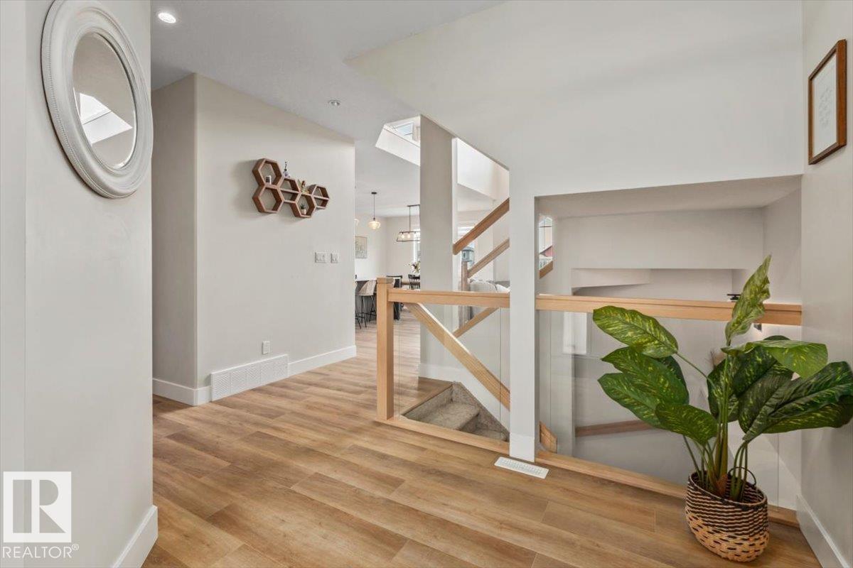 Photo 10 at 45 Elwyck Gate, Fenwyck, Spruce Grove