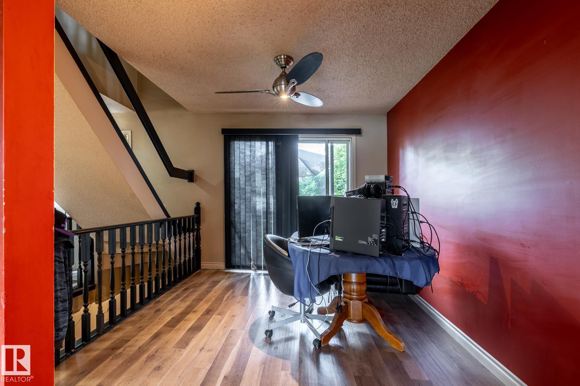 Photo 12 at 5919 121 Avenue NW, Montrose, Edmonton