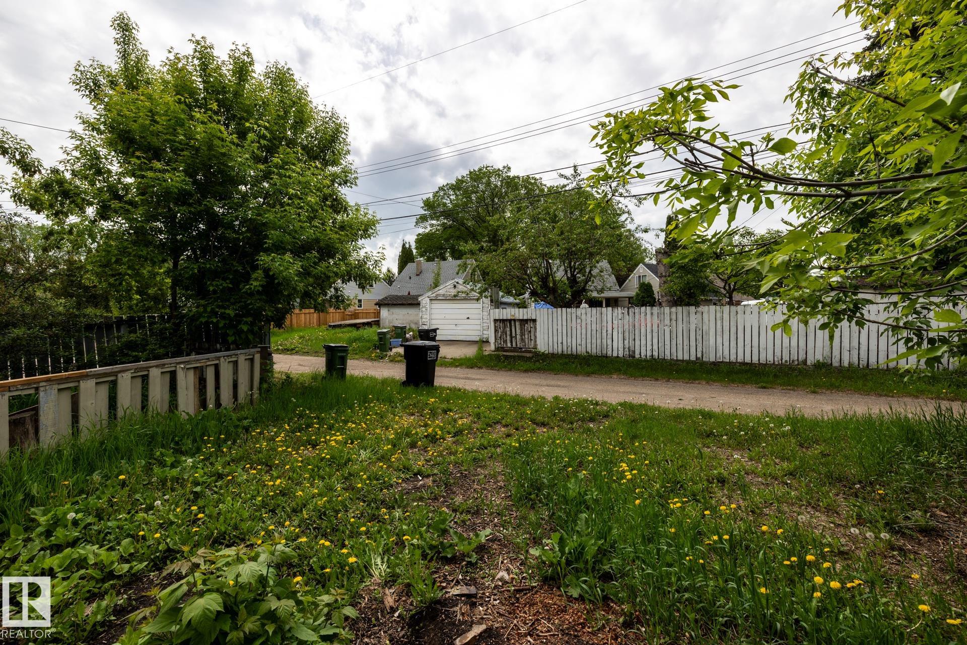 Photo 48 at 5919 121 Avenue NW, Montrose, Edmonton