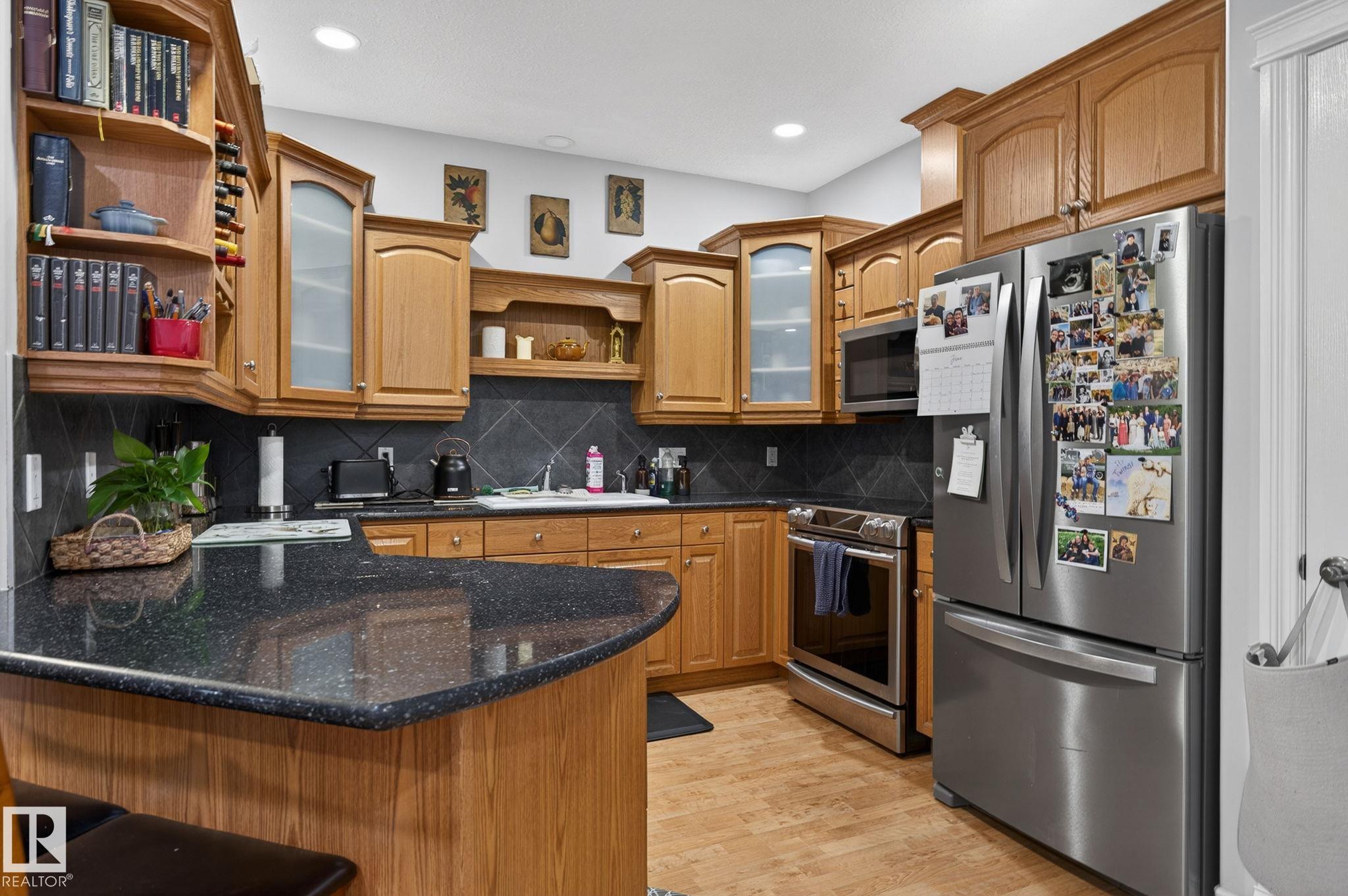Photo 12 at 205 - 10178 117 Street NW, Wîhkwêntôwin, Edmonton