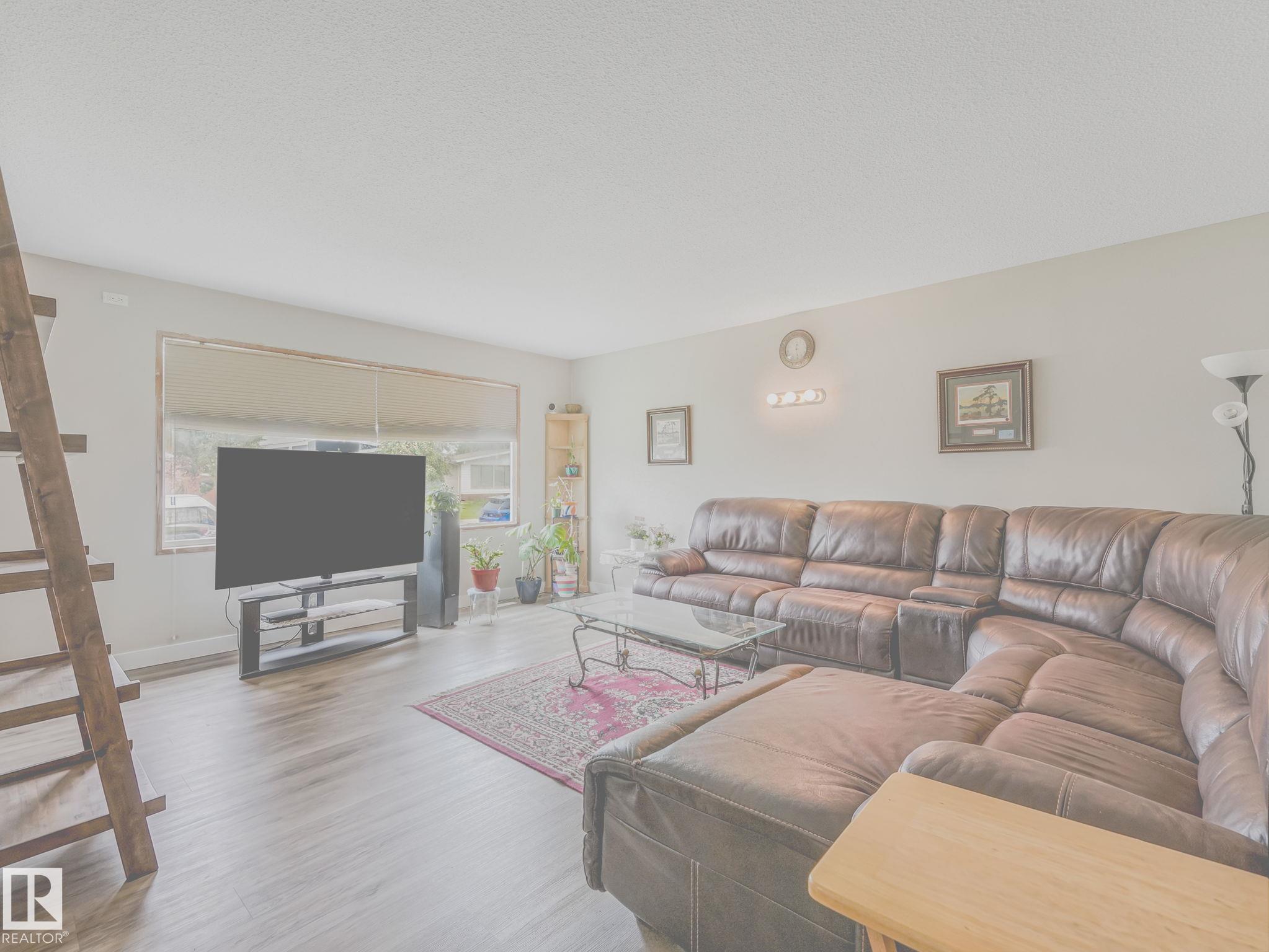 13807 92 Street NW, Northmount, Edmonton