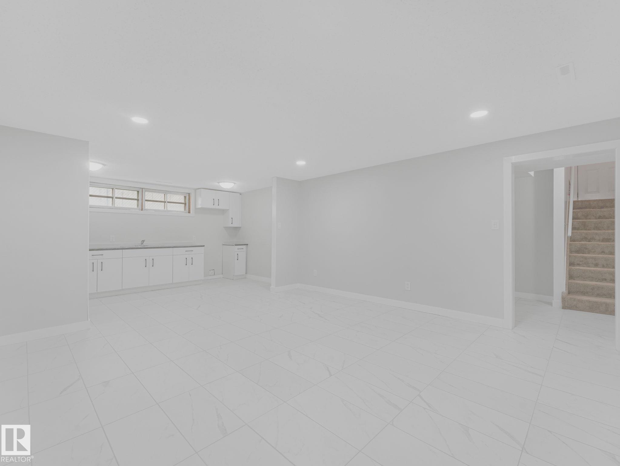 Photo 30 at 13807 92 Street NW, Northmount, Edmonton
