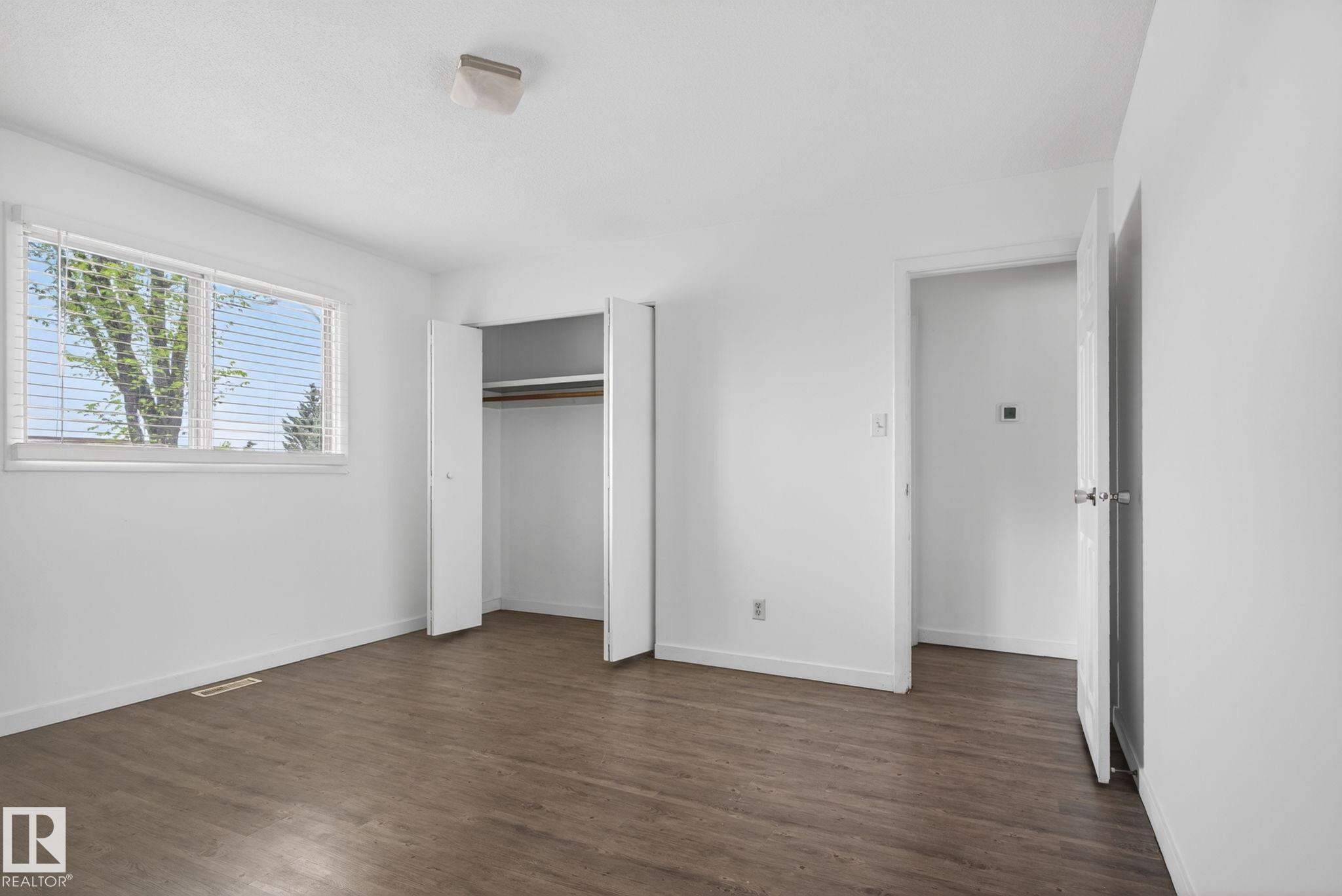 Photo 14 at 6203 122 Avenue NW, Montrose, Edmonton