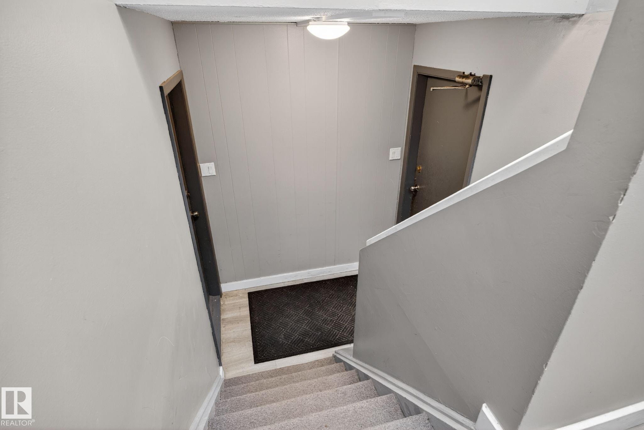 Photo 28 at 6203 122 Avenue NW, Montrose, Edmonton