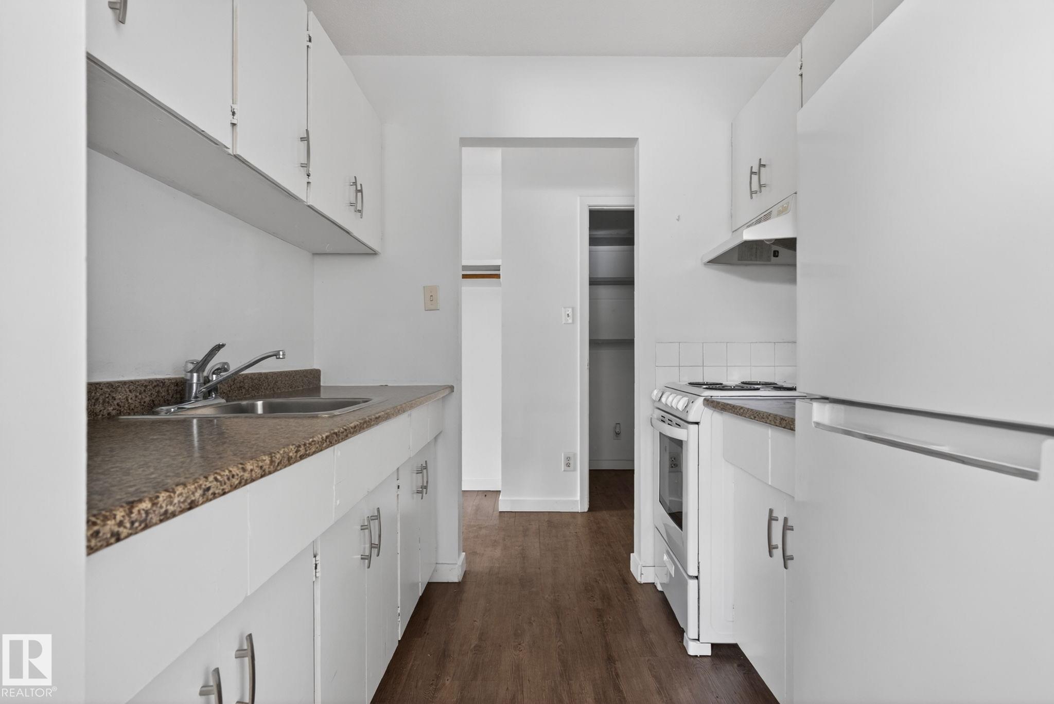 Photo 38 at 6203 122 Avenue NW, Montrose, Edmonton